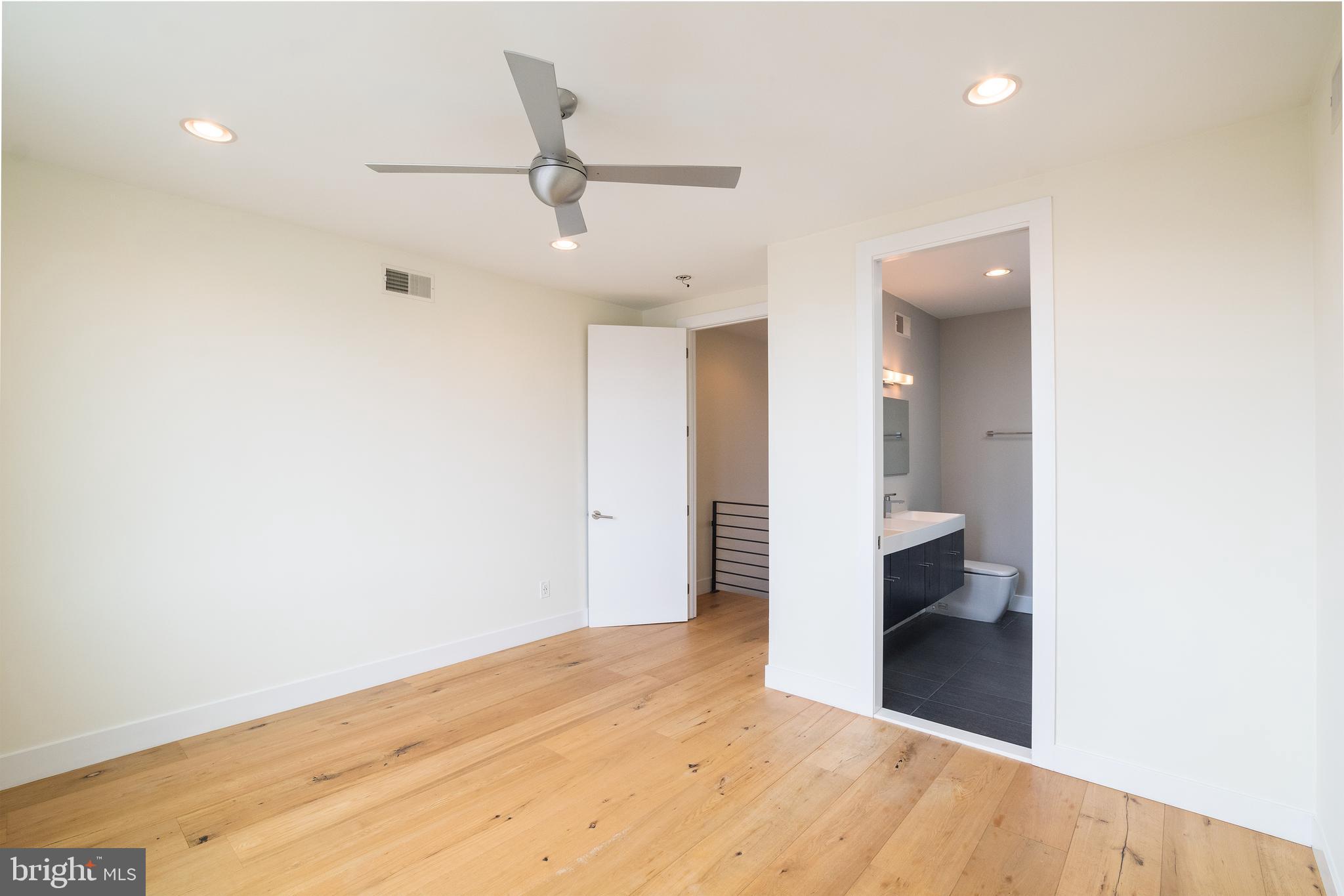 GRADUATE HOSPITAL - Residential Lease