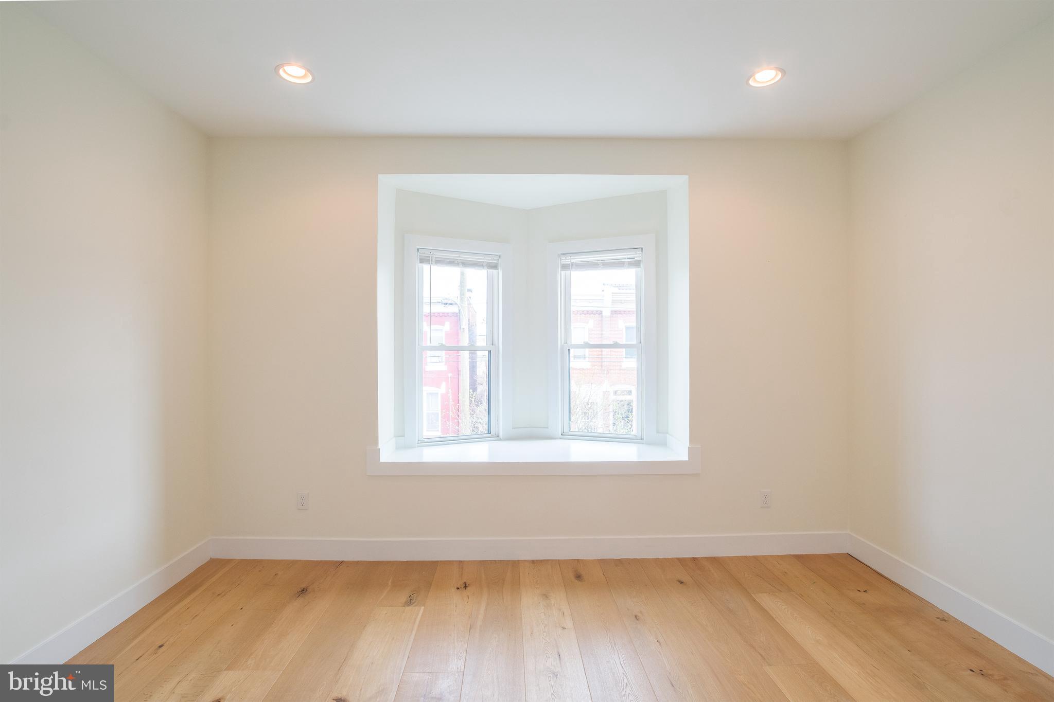 GRADUATE HOSPITAL - Residential Lease