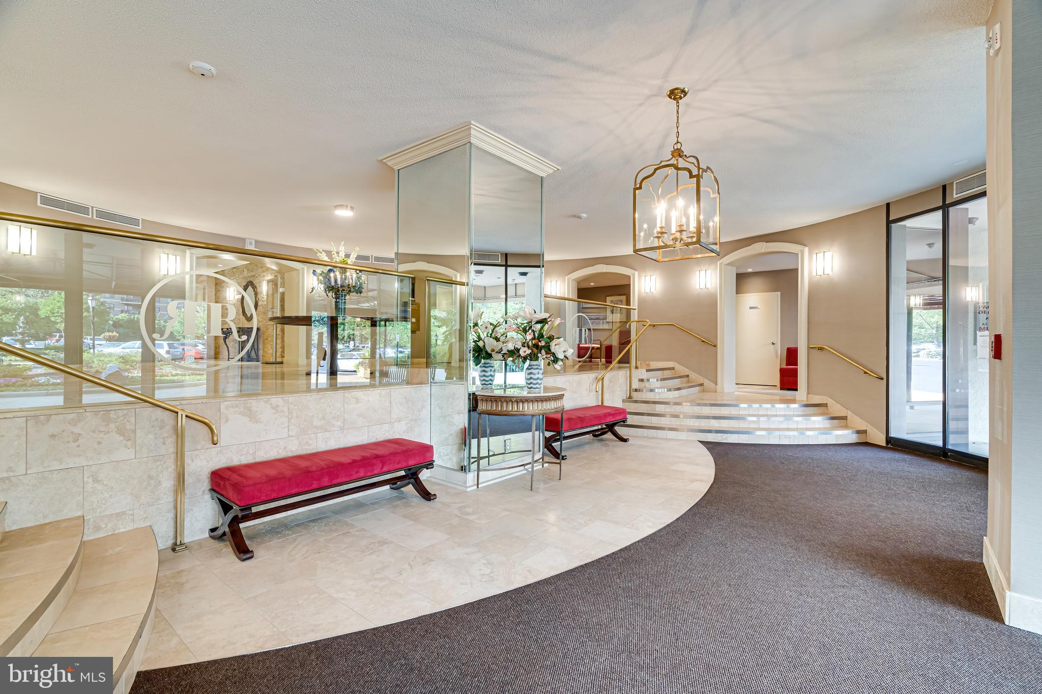 ROTONDA - Residential