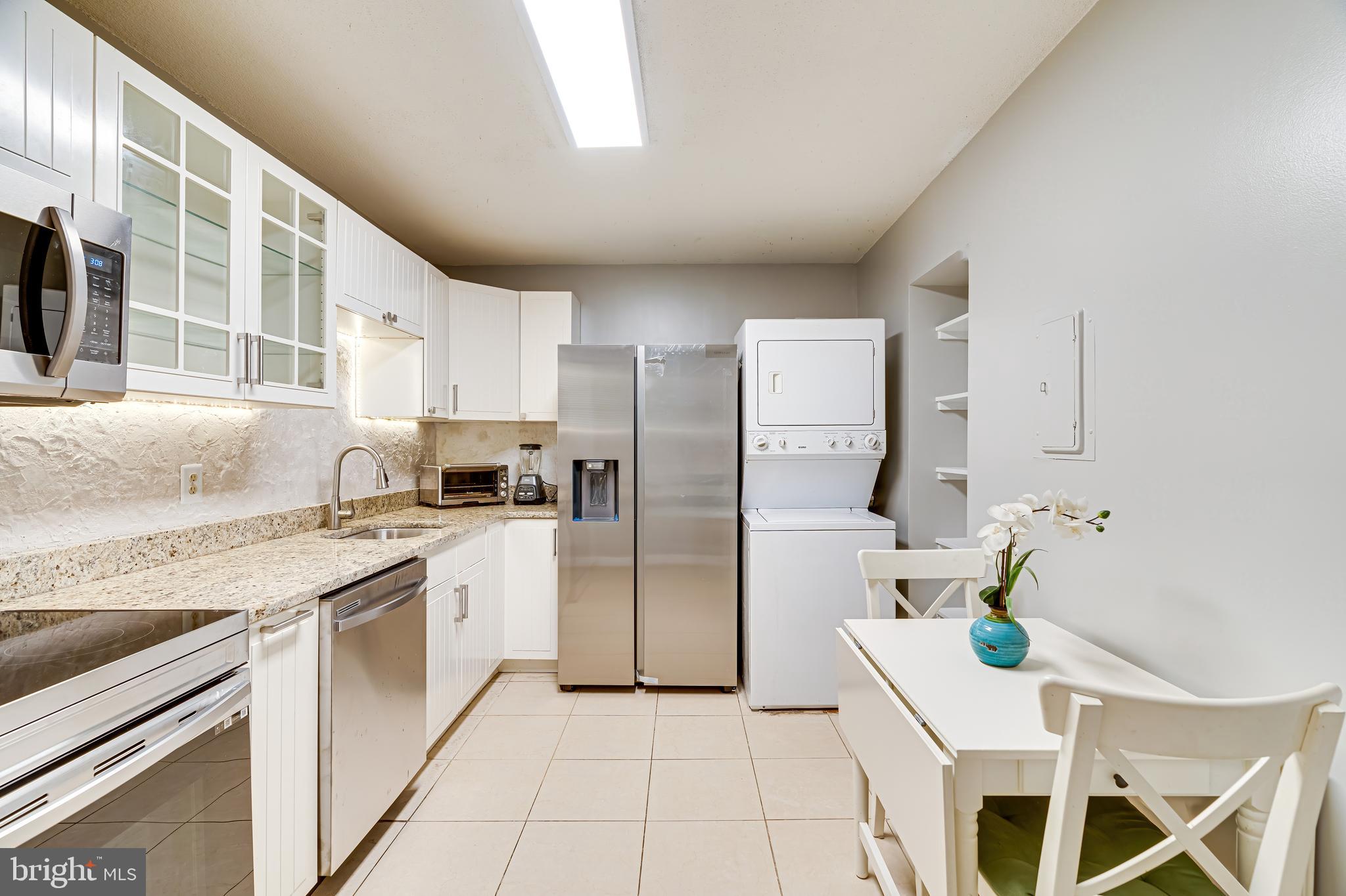 ROTONDA - Residential