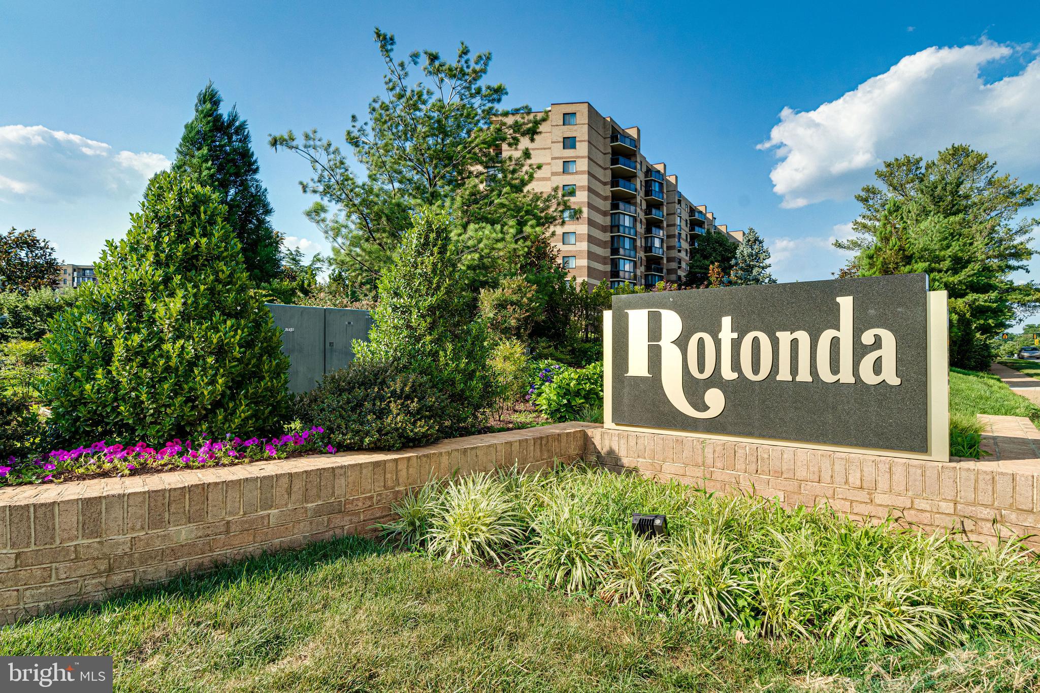 ROTONDA - Residential