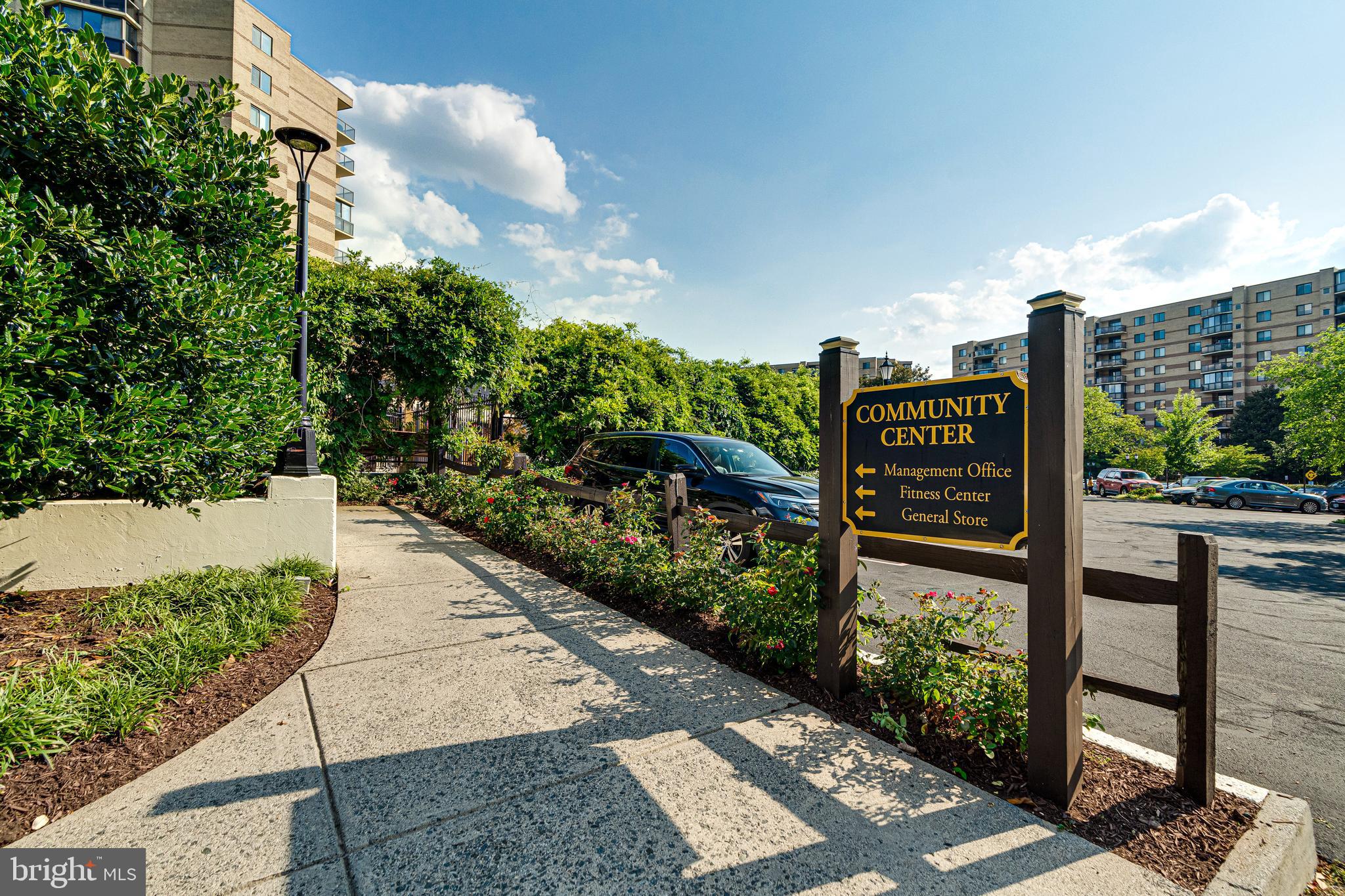 ROTONDA - Residential