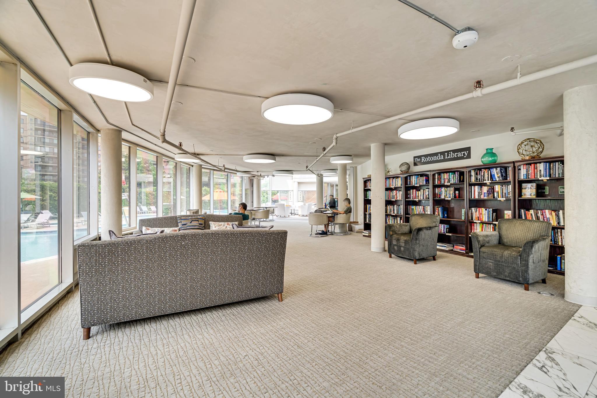 ROTONDA - Residential