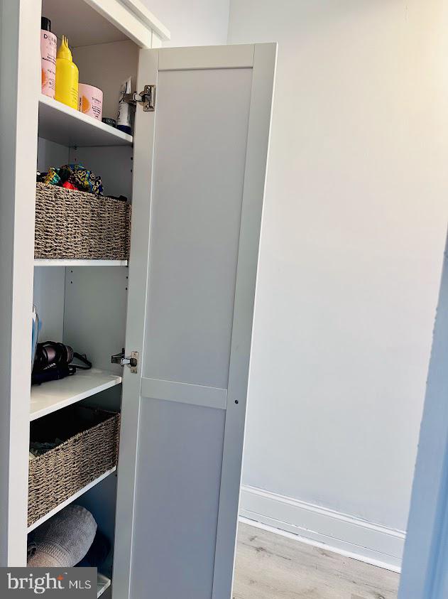 HARLEM PARK - Residential Lease