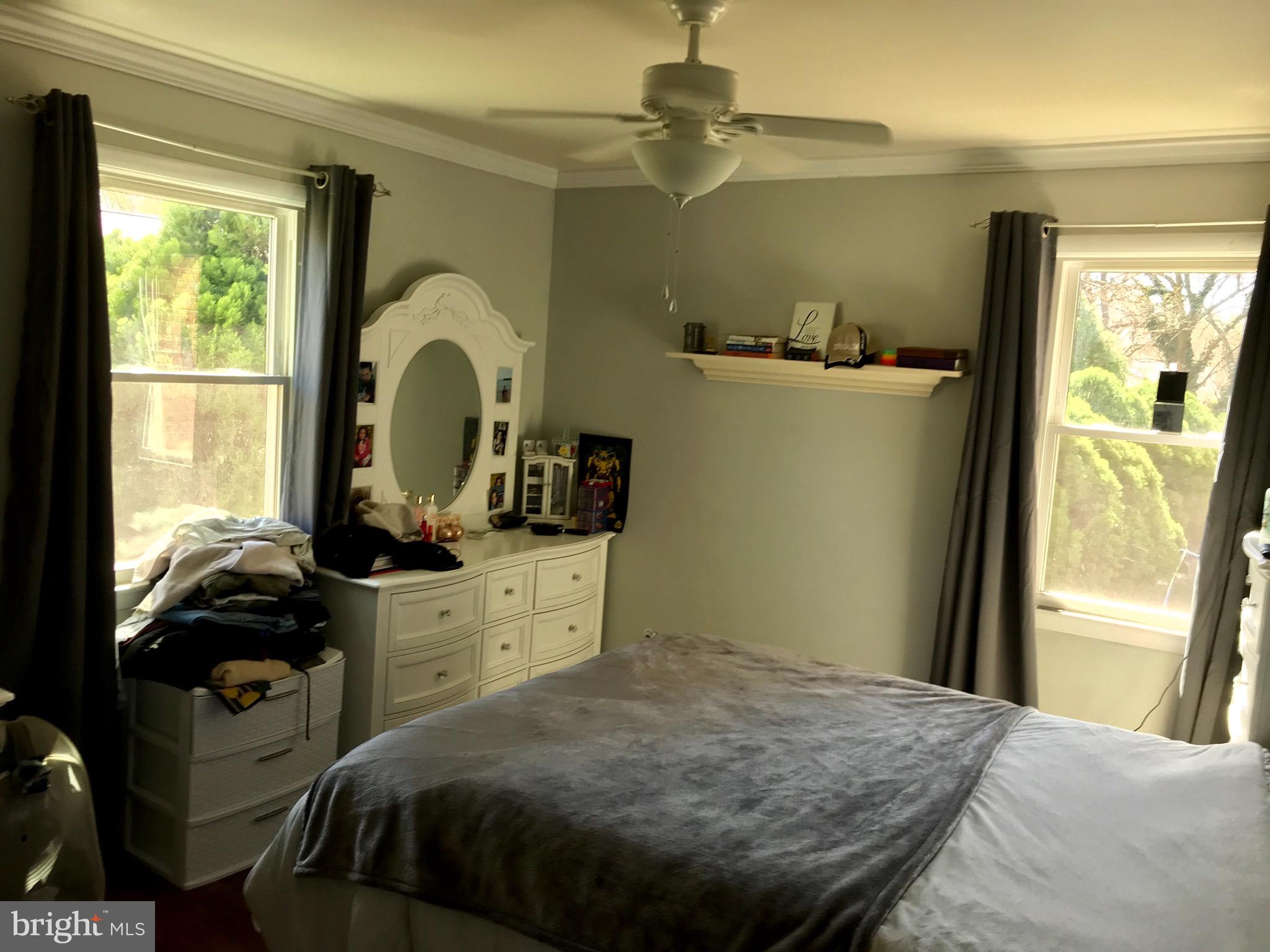 BROOKFIELD - Residential