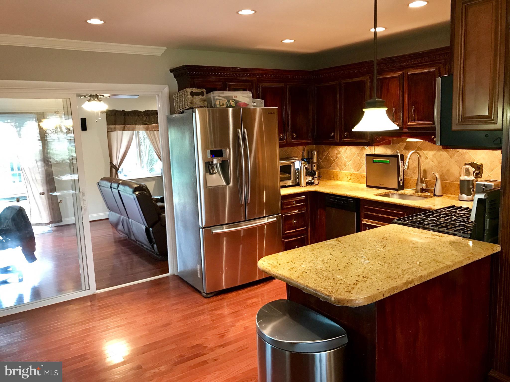 BROOKFIELD - Residential