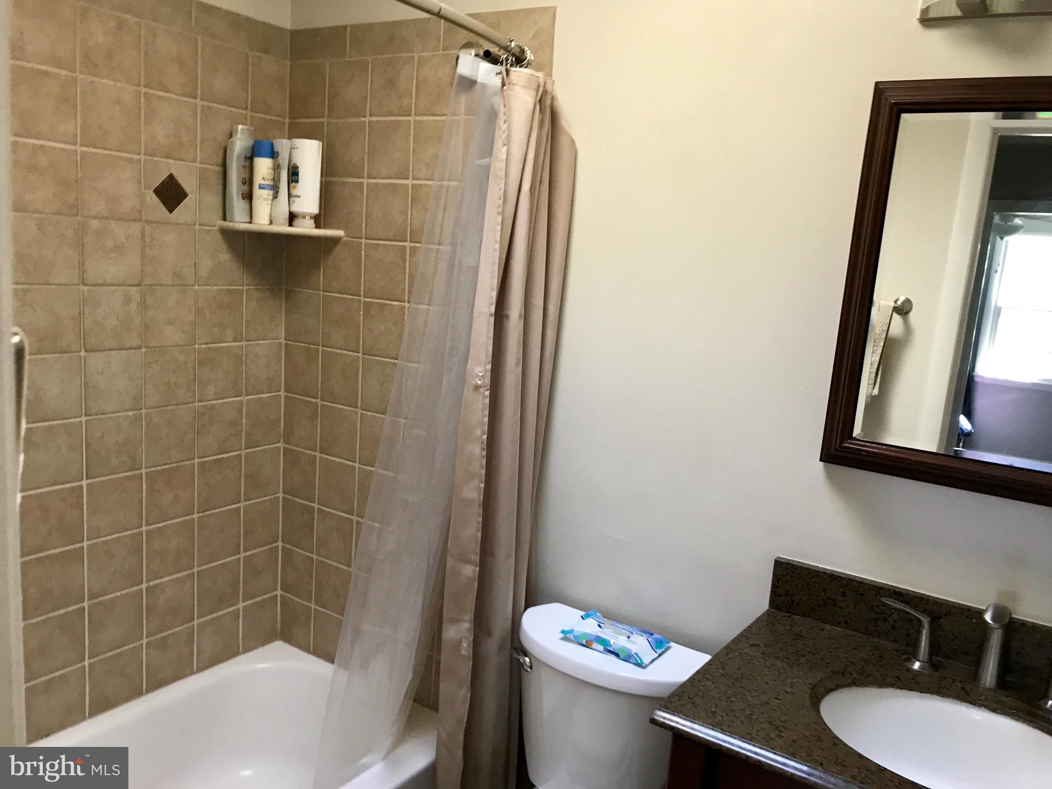 BROOKFIELD - Residential