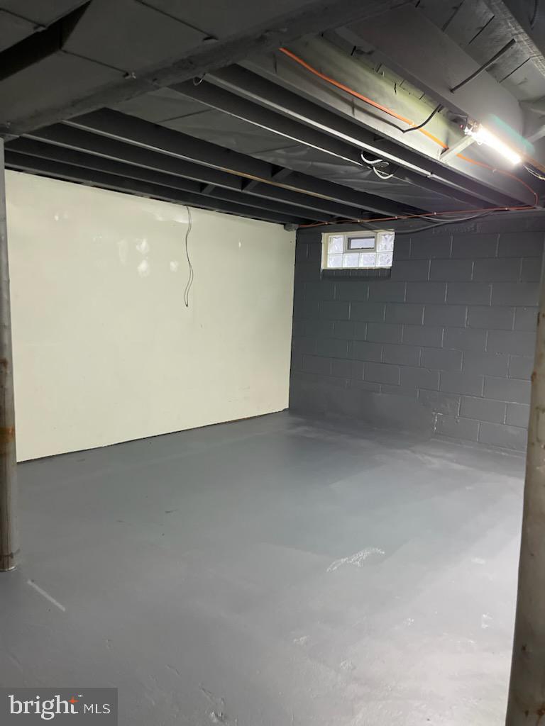 GLEN BURNIE HEIGHTS - Residential Lease