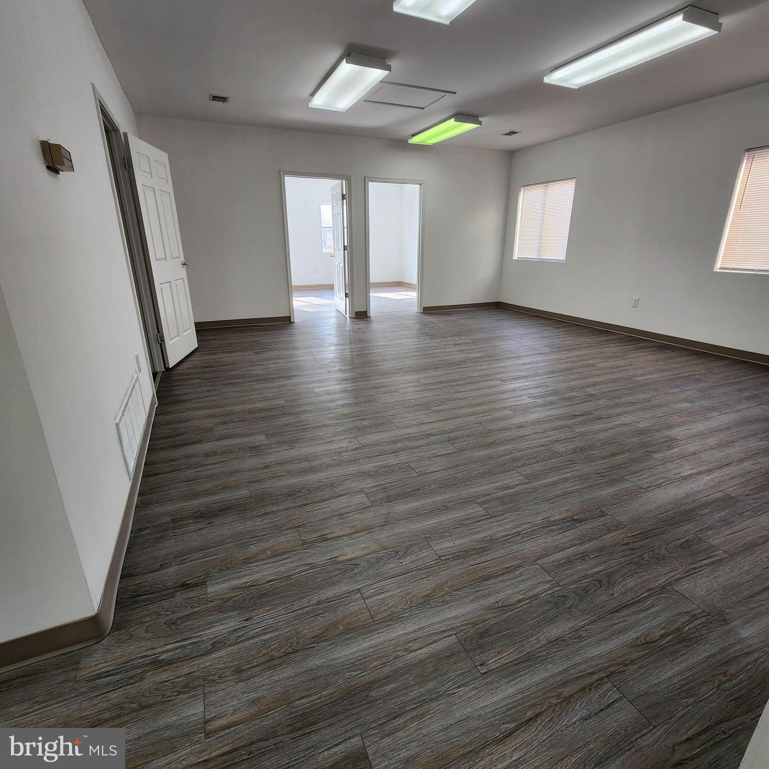 PINE ORCHARD PARK - Commercial Lease