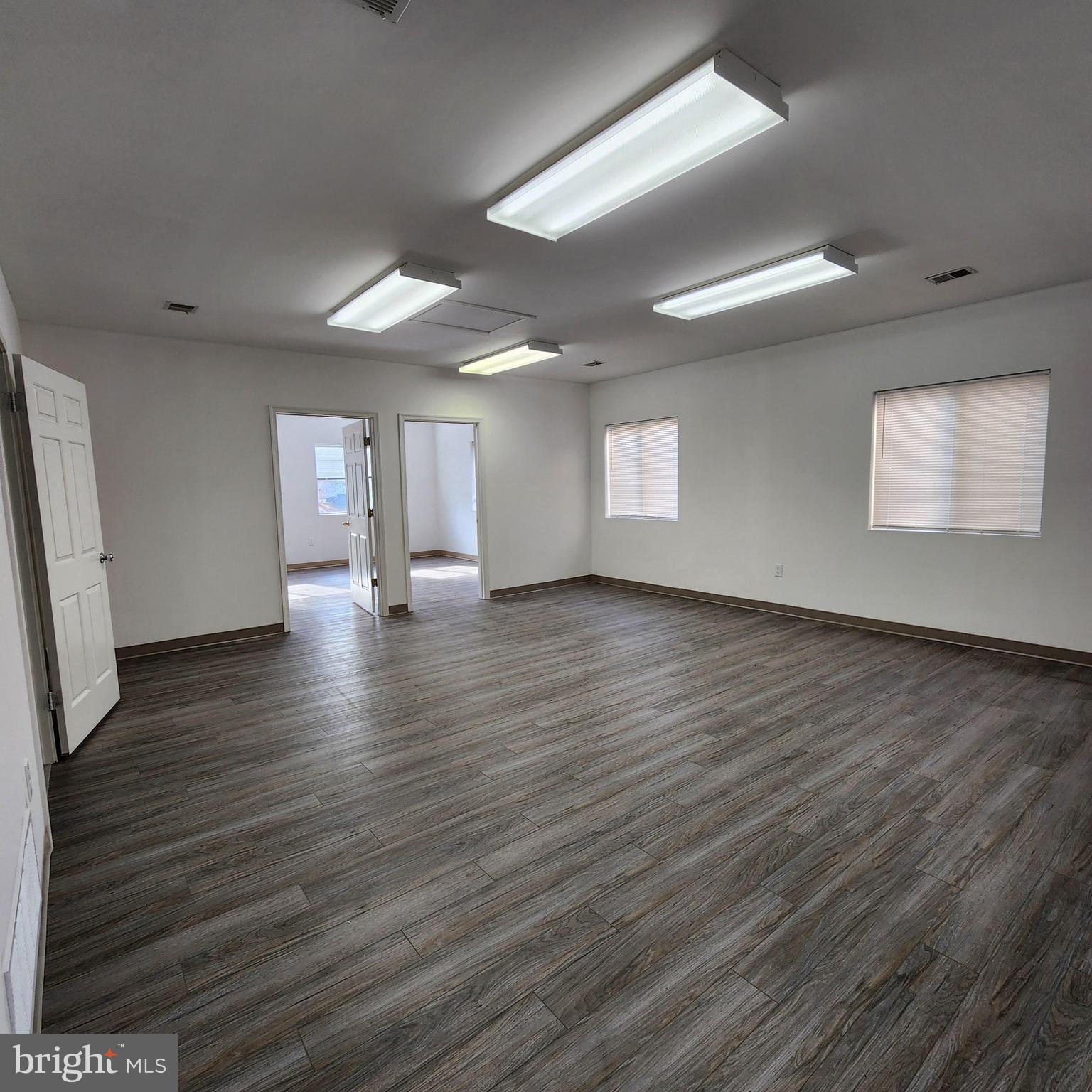 PINE ORCHARD PARK - Commercial Lease