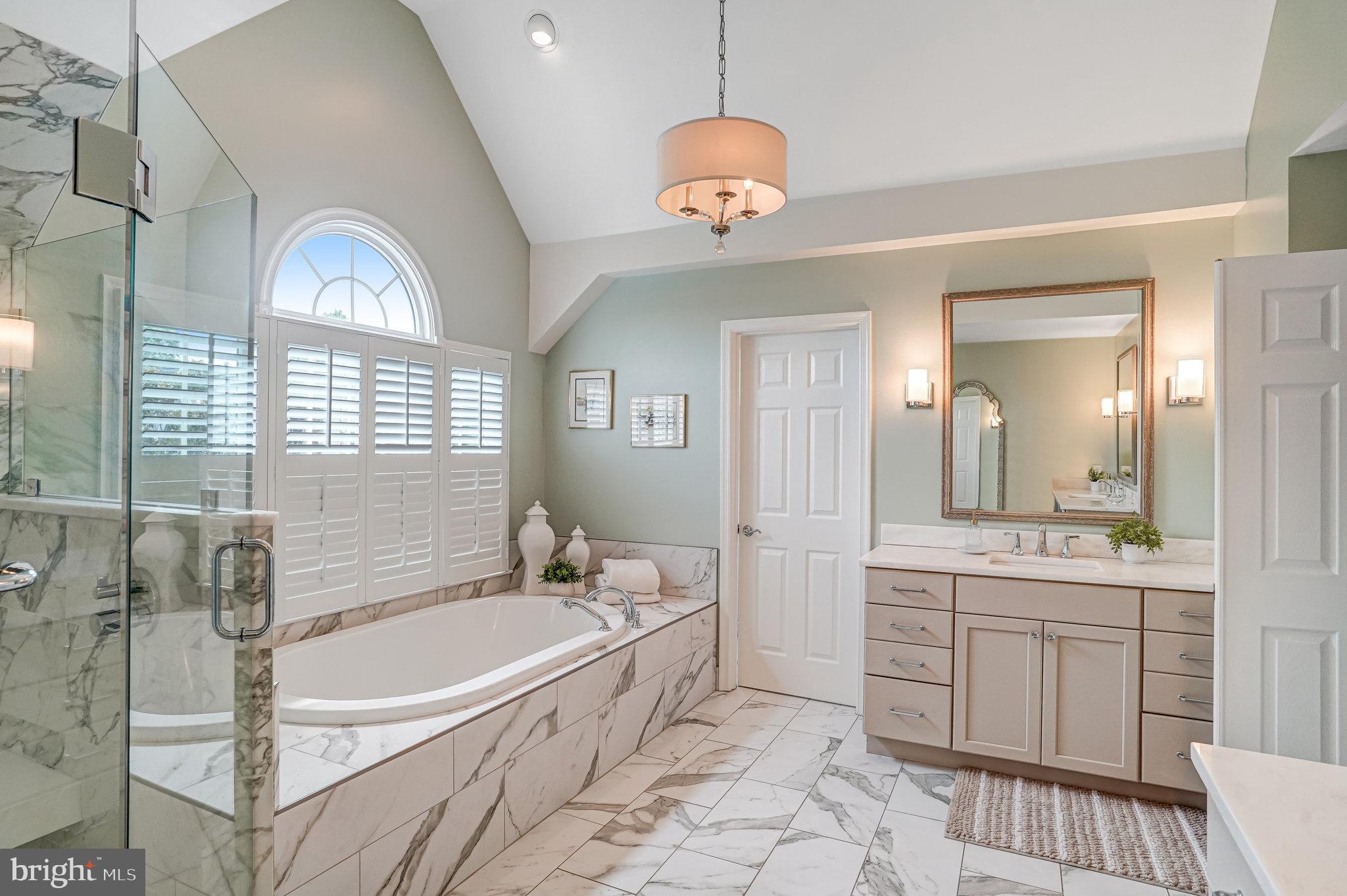 PANOPOULOS ESTATES - Residential