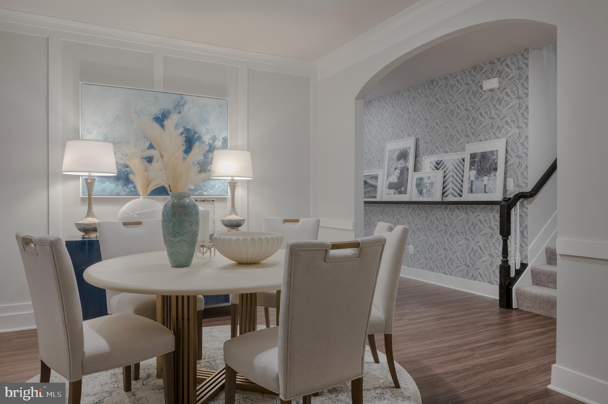 ST. CHARLES - Residential