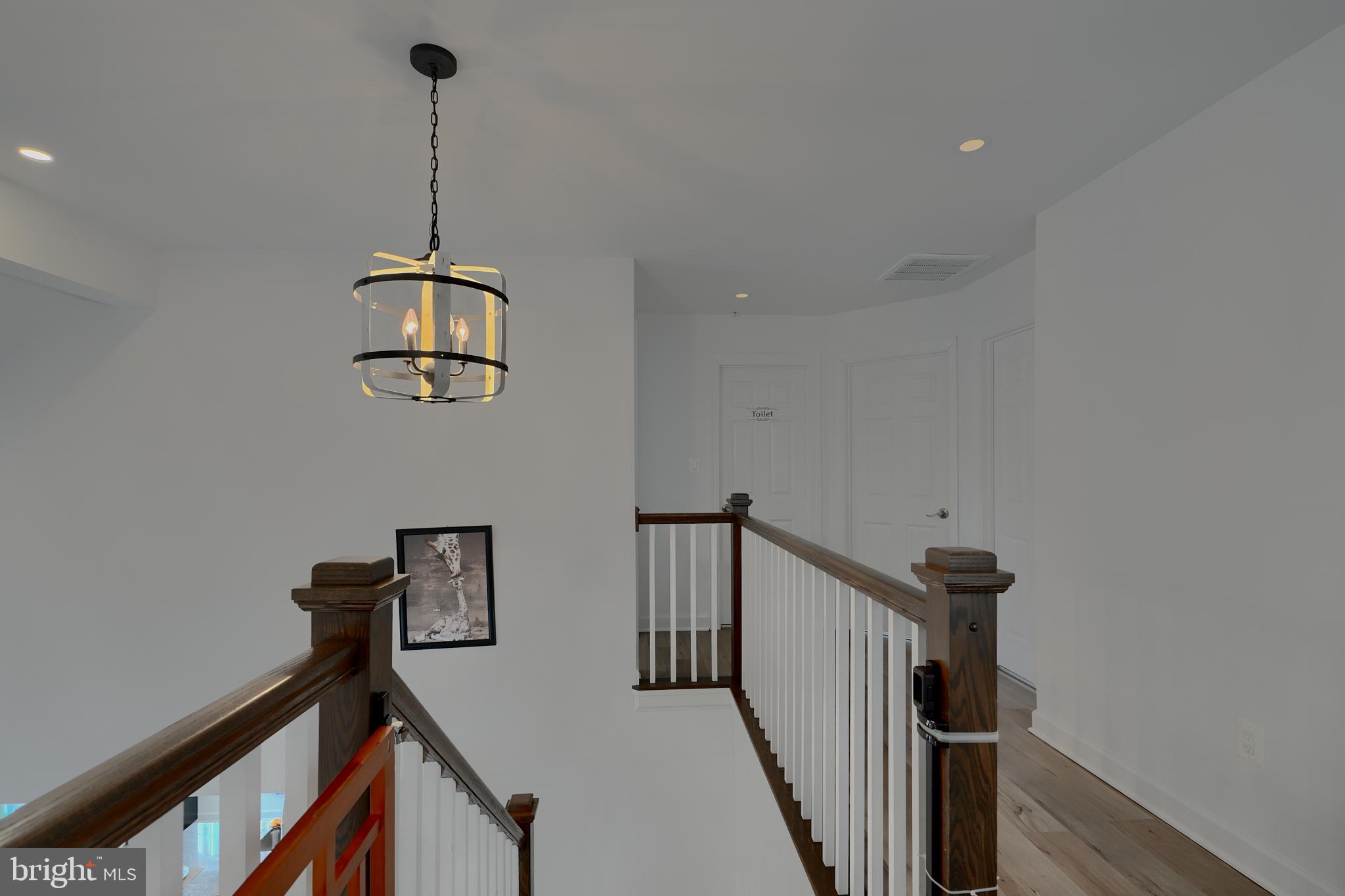 LINDEN HILLS - Residential