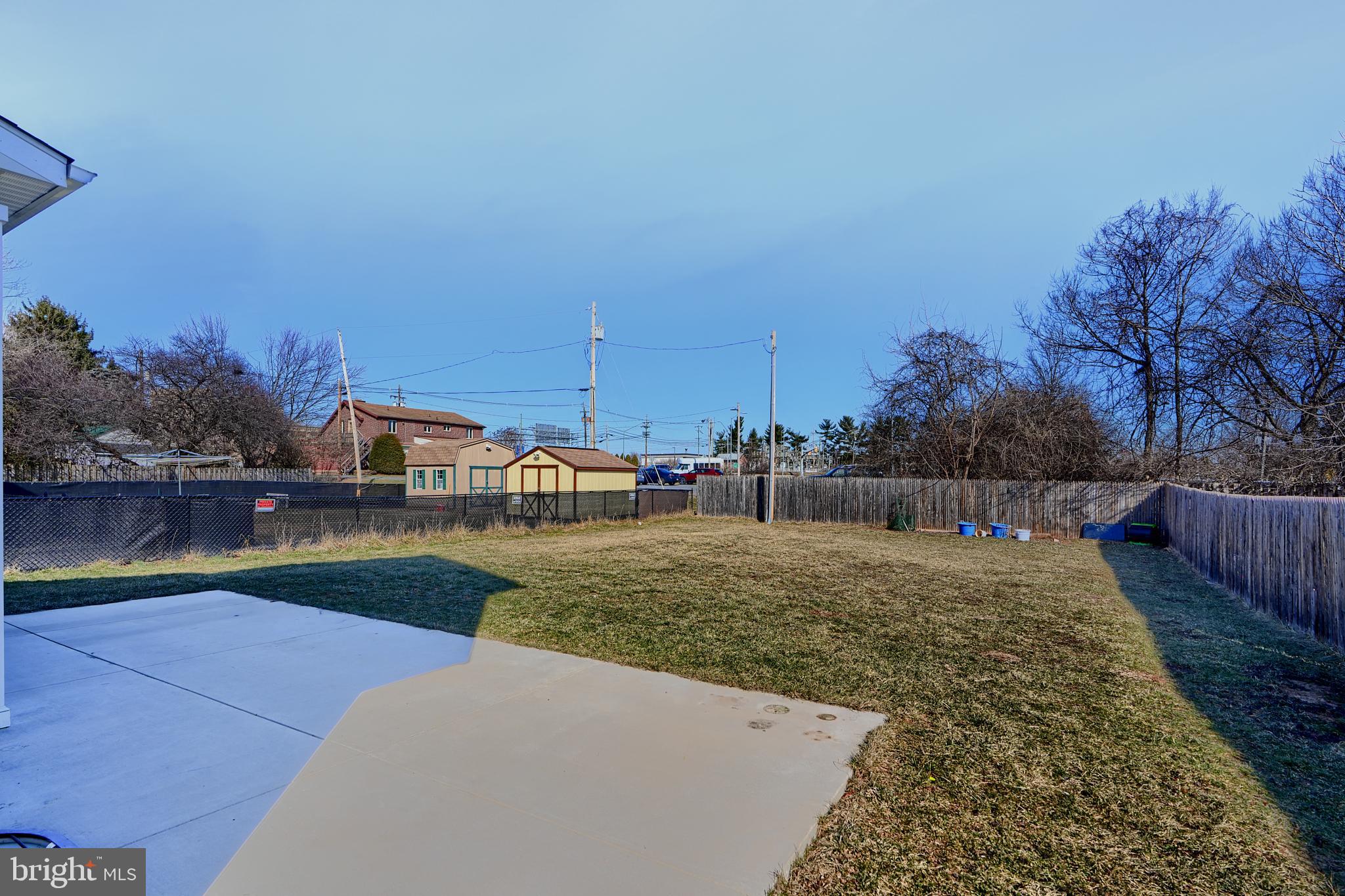 LINDEN HILLS - Residential