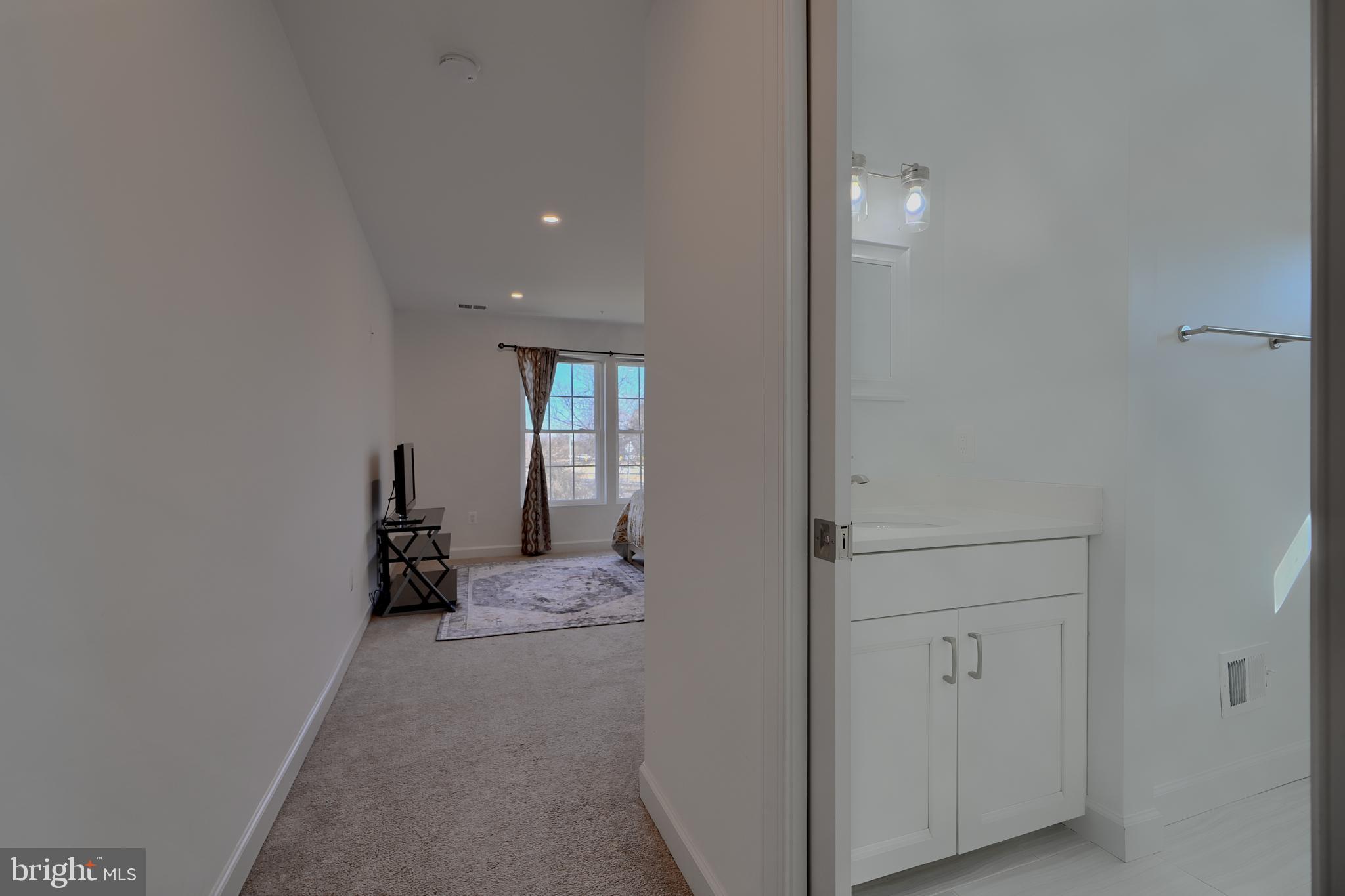 LINDEN HILLS - Residential