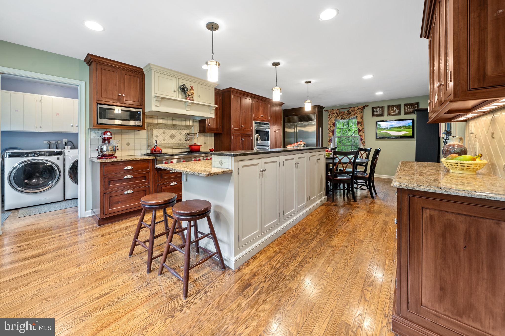 ECHO VALLEY - Residential