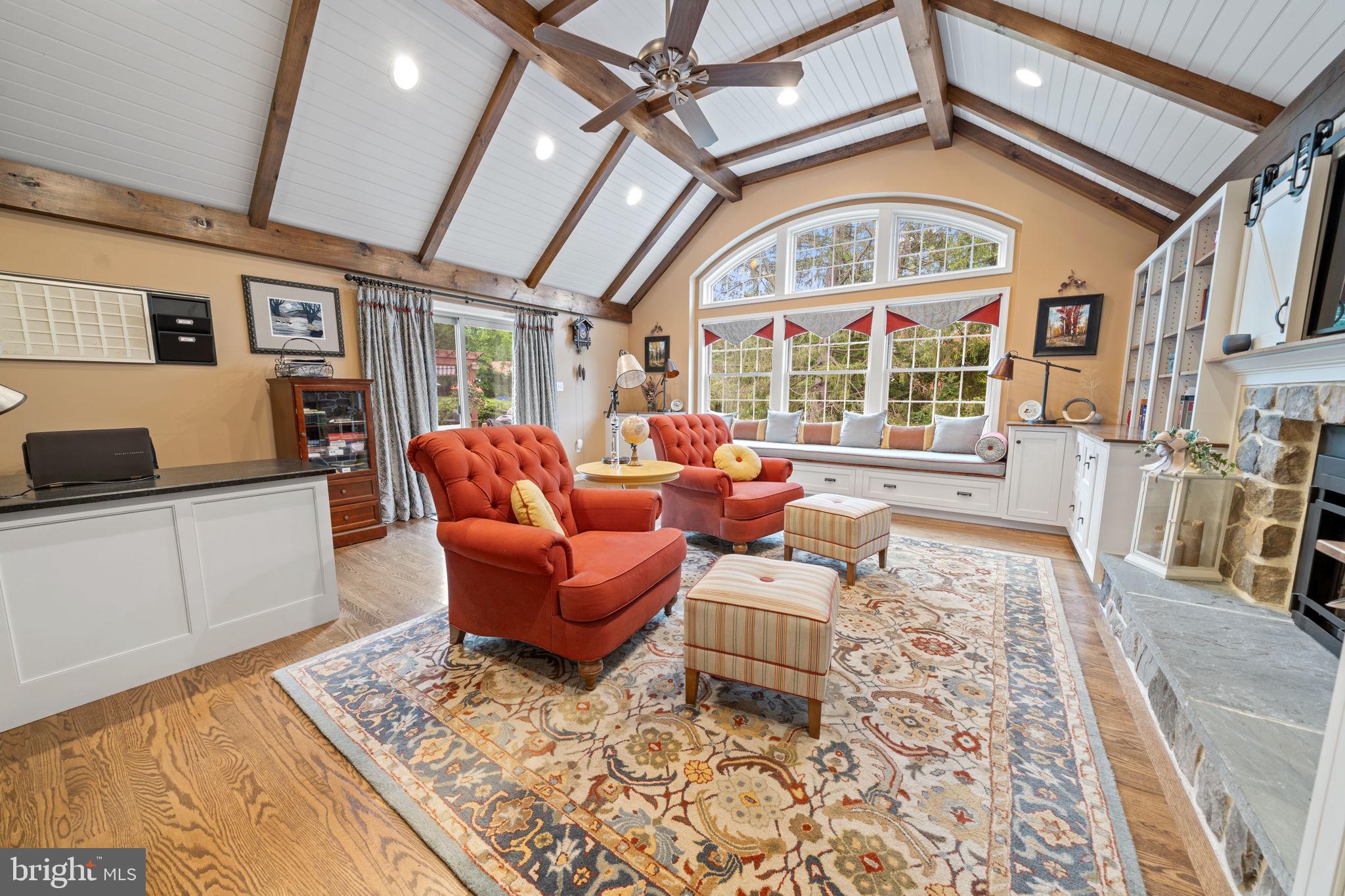 ECHO VALLEY - Residential