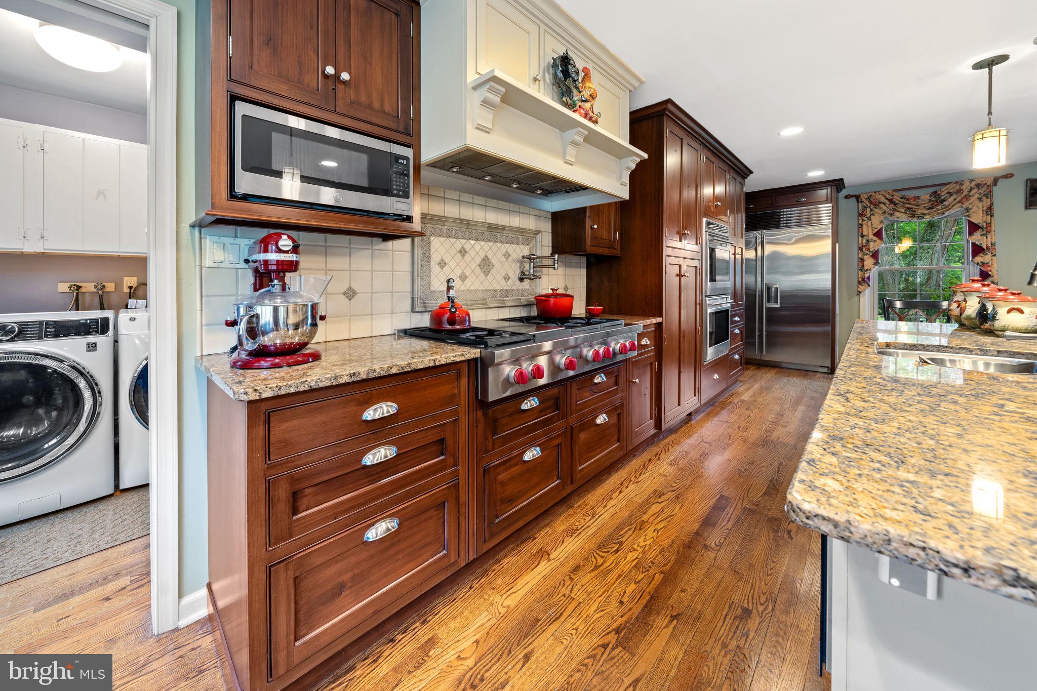 ECHO VALLEY - Residential