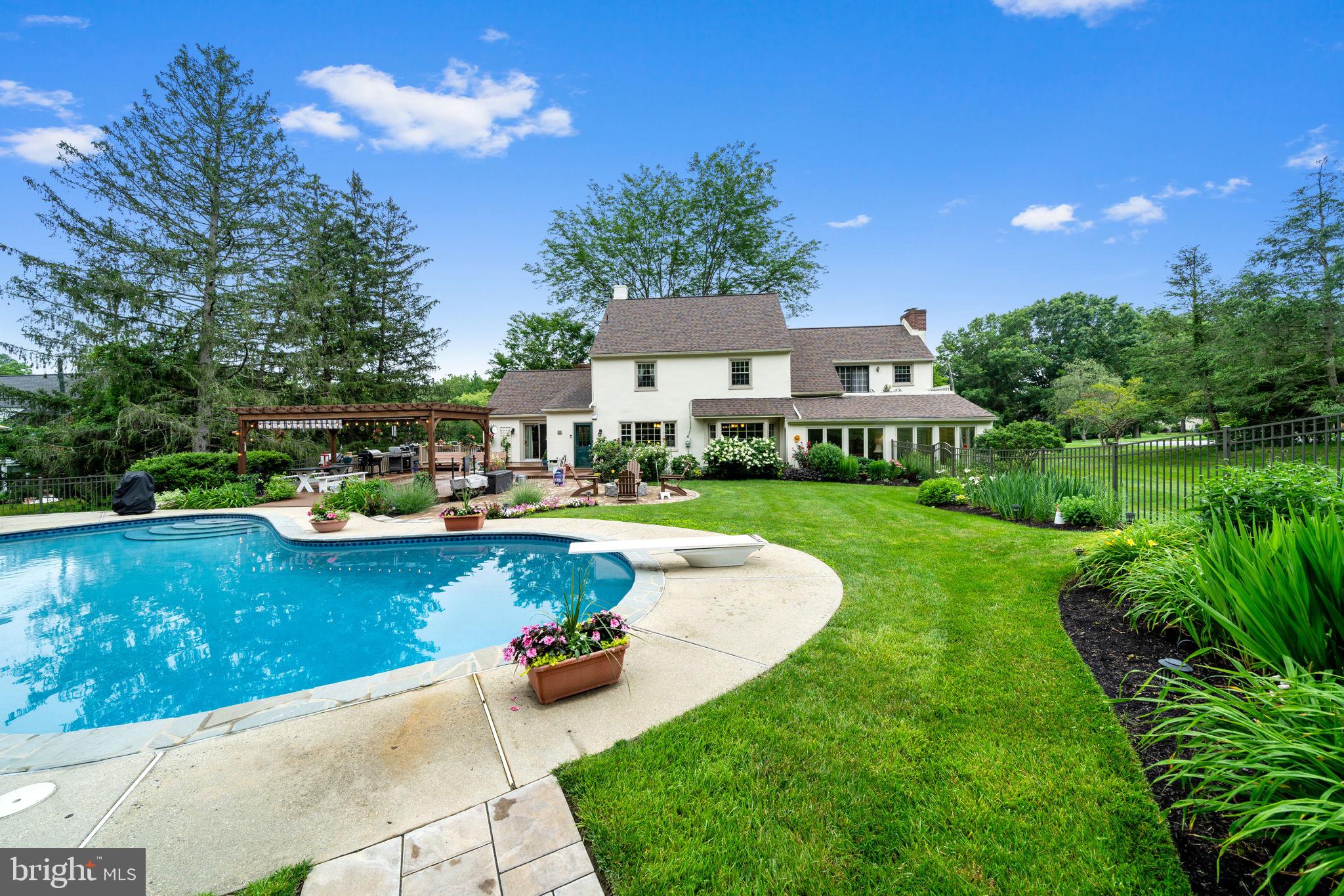 ECHO VALLEY - Residential