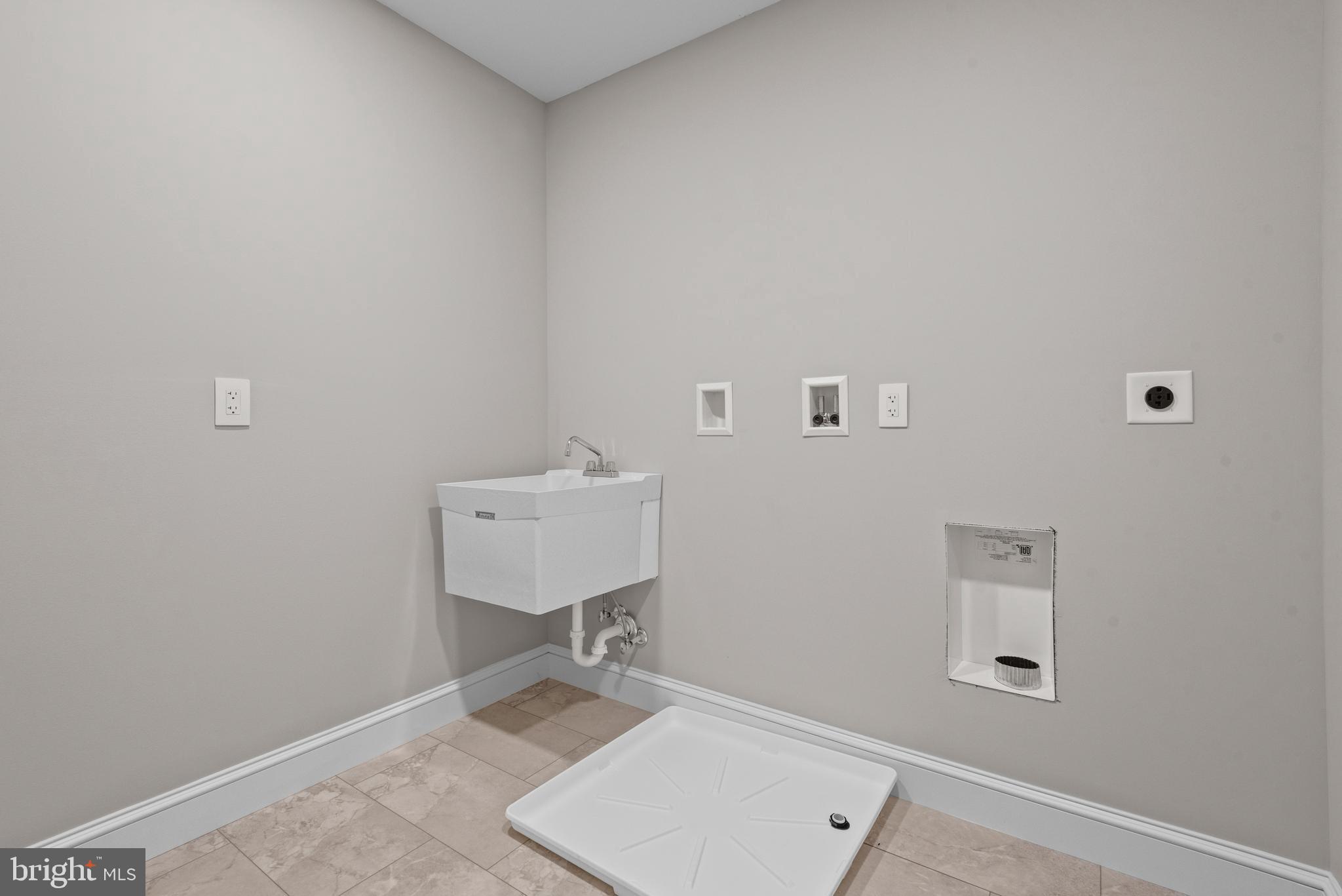 LANCASTER - Residential