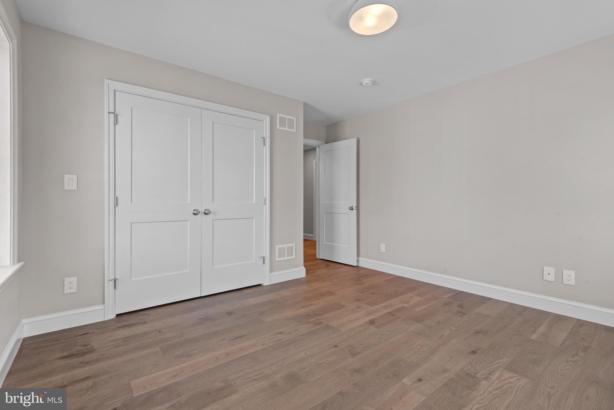 LANCASTER - Residential