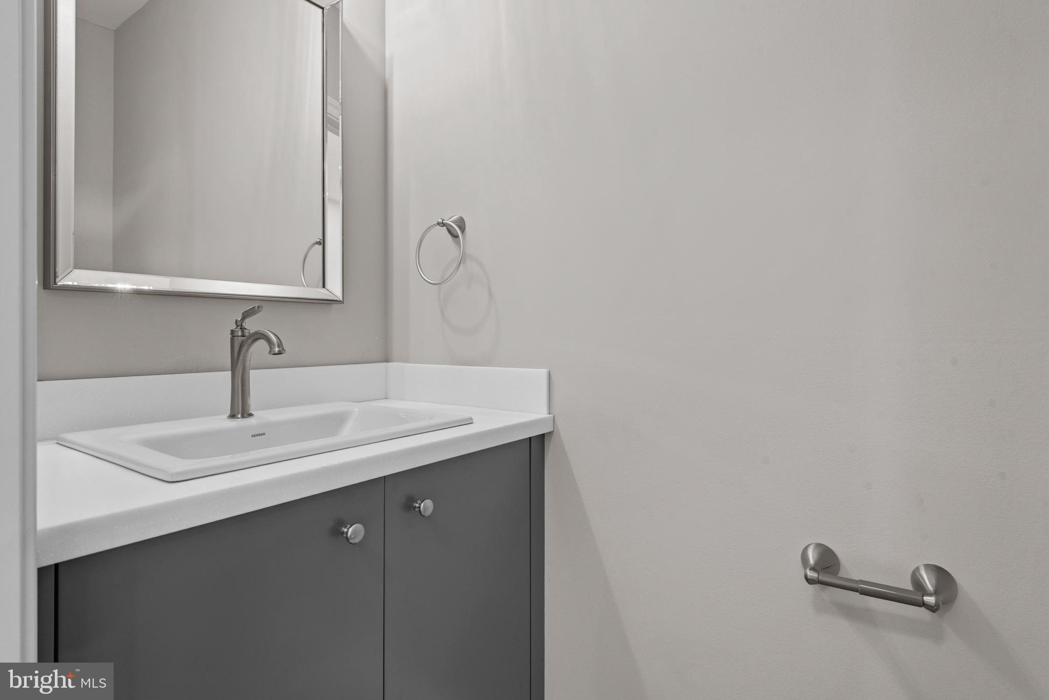 LANCASTER - Residential