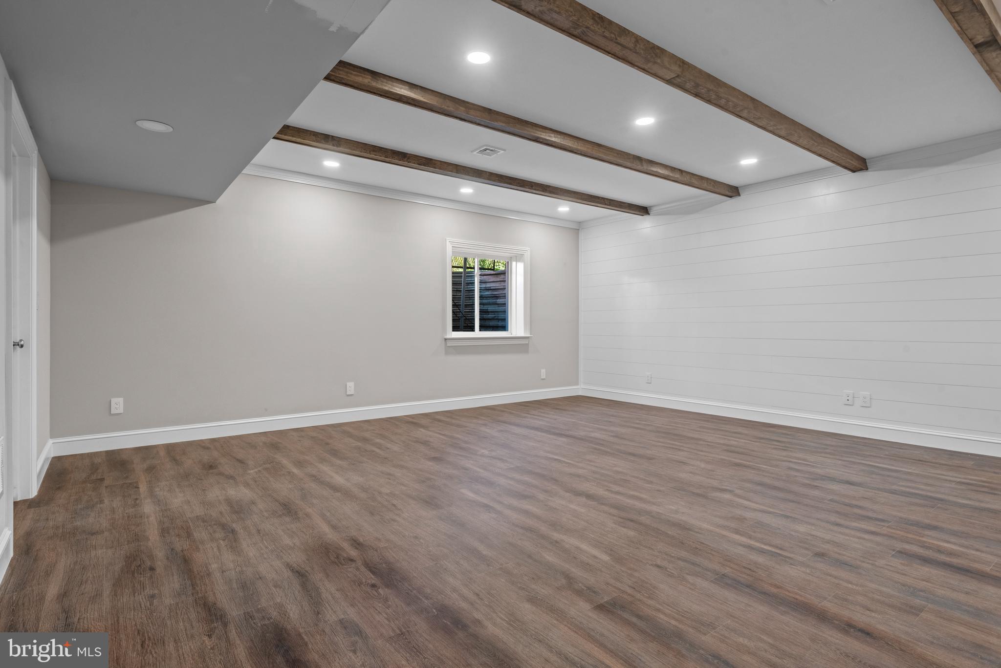 LANCASTER - Residential