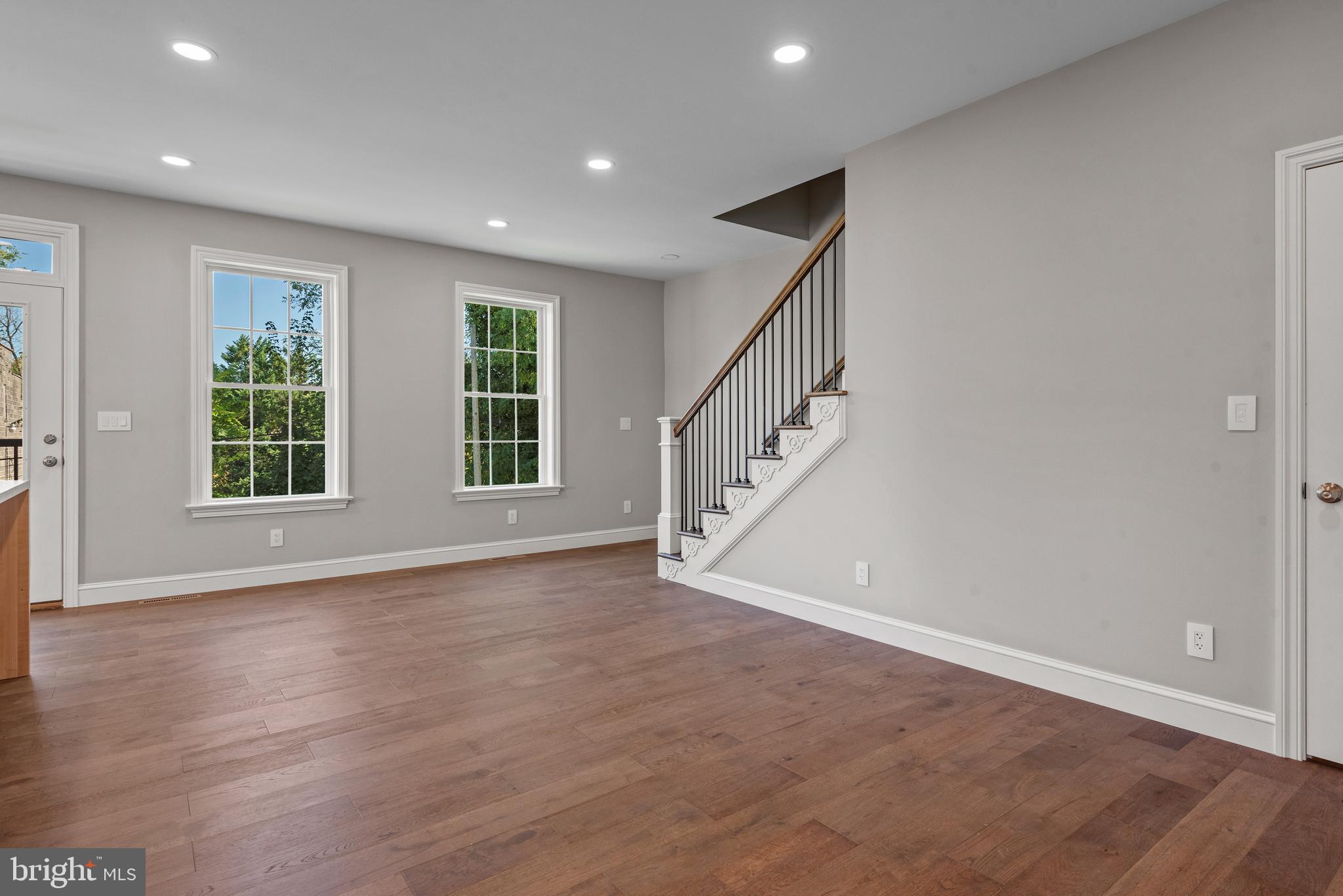 LANCASTER - Residential