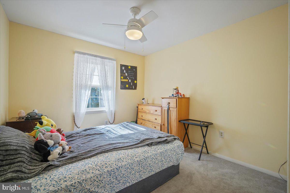 FLOWER HILL - Residential