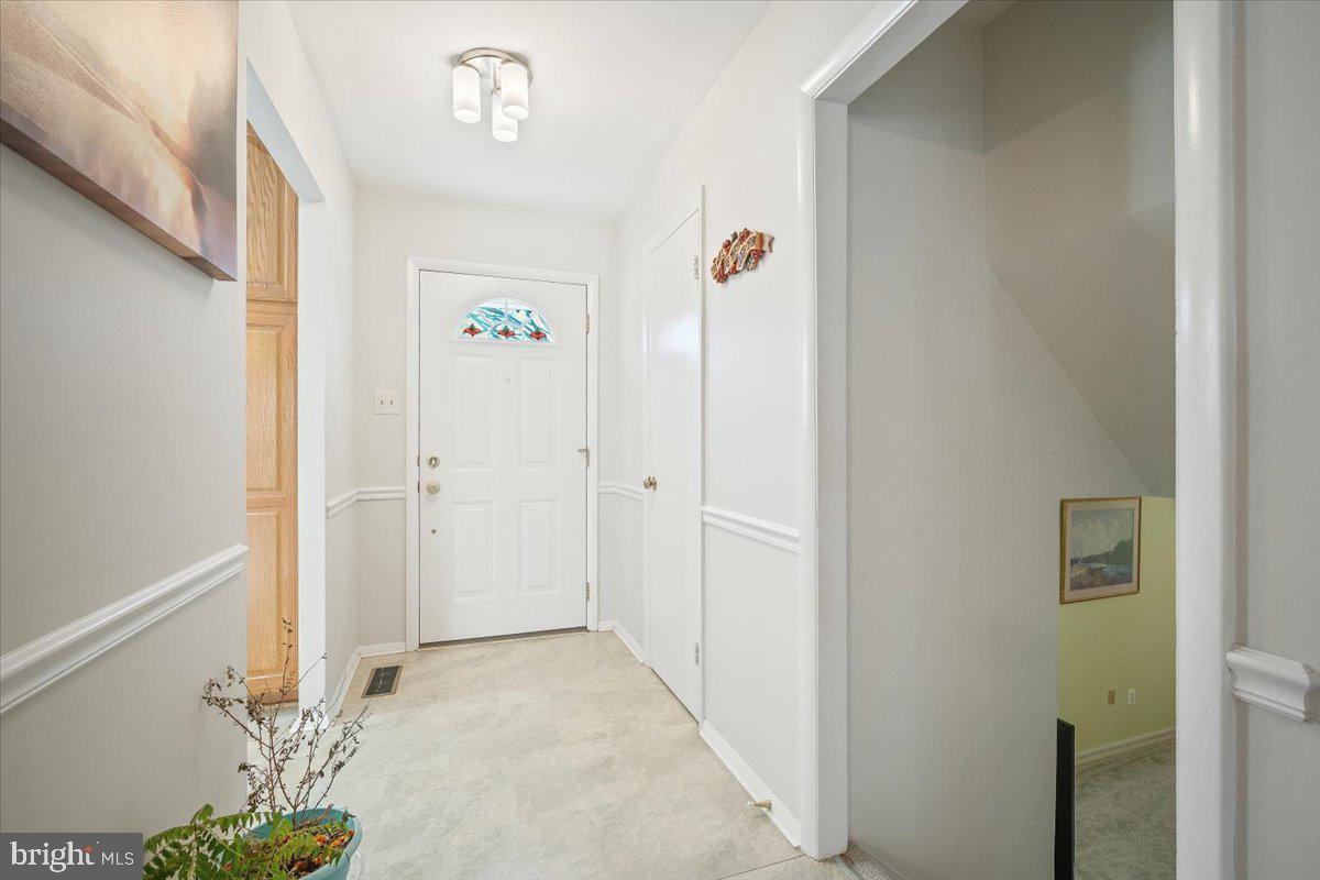 8217 MOUNTAIN LAUREL LANE