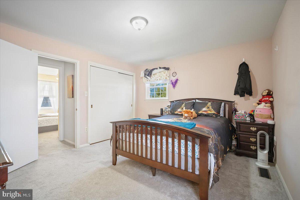 FLOWER HILL - Residential