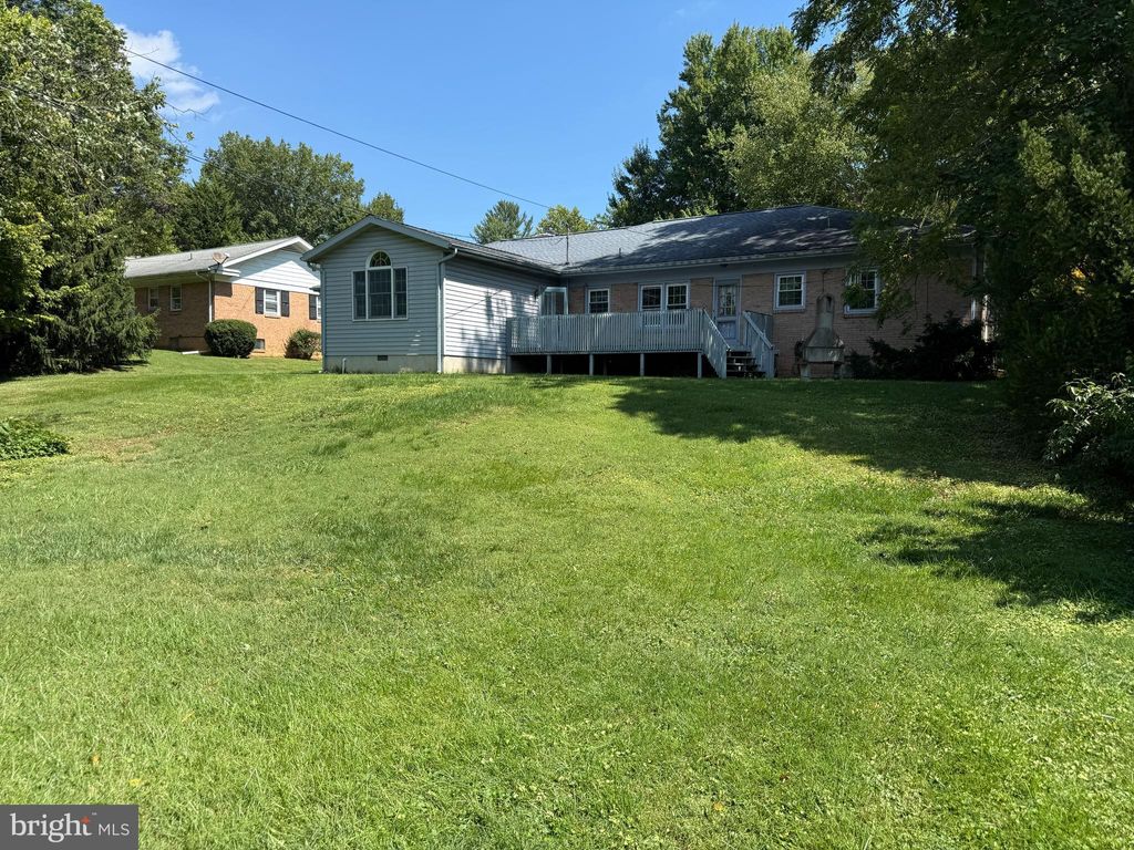 Photo of 10 Gordon Road, LANCASTER, PA 17603 (MLS # PALA2076070)