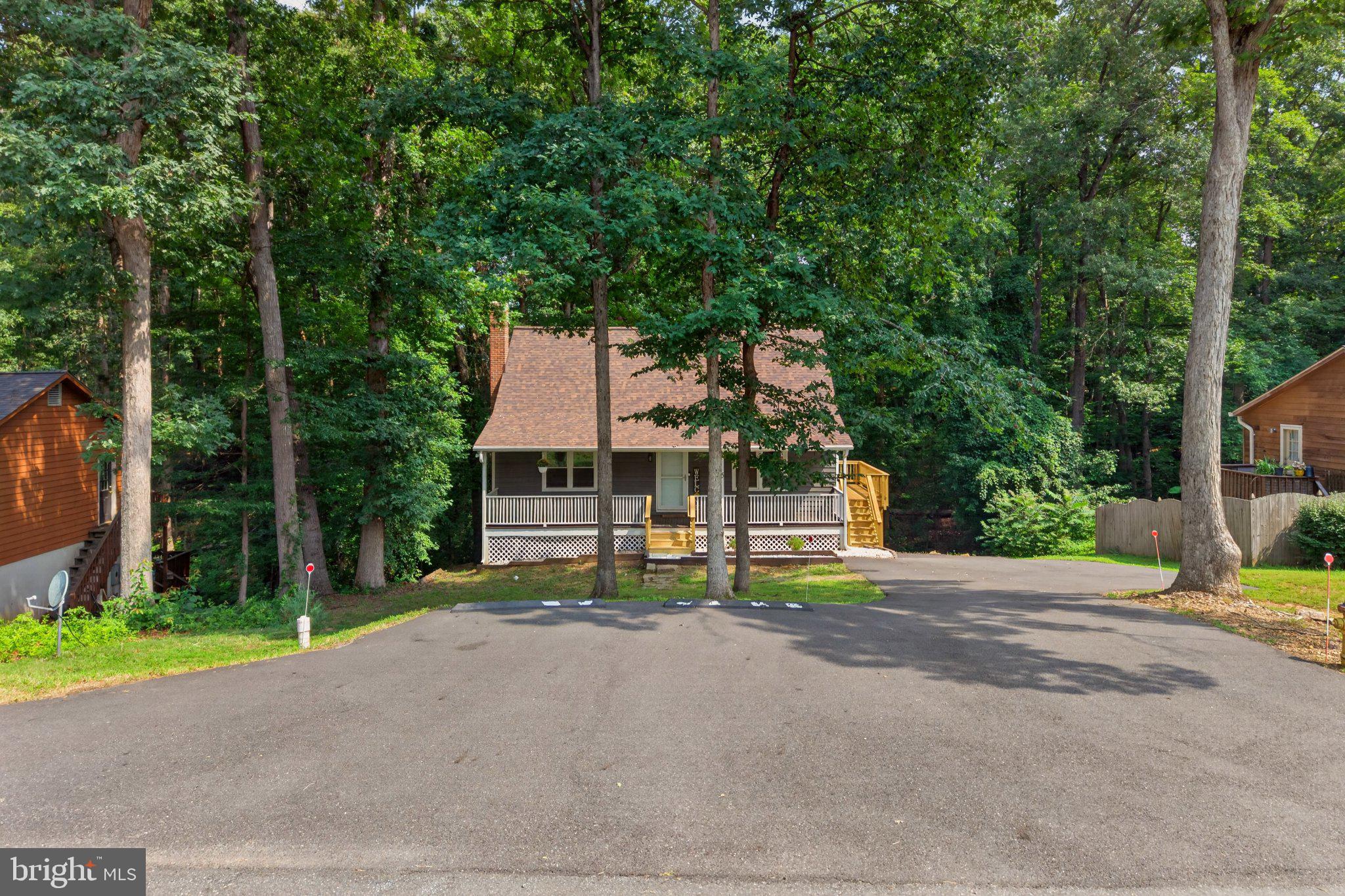 5 HUNTINGTON DRIVE
