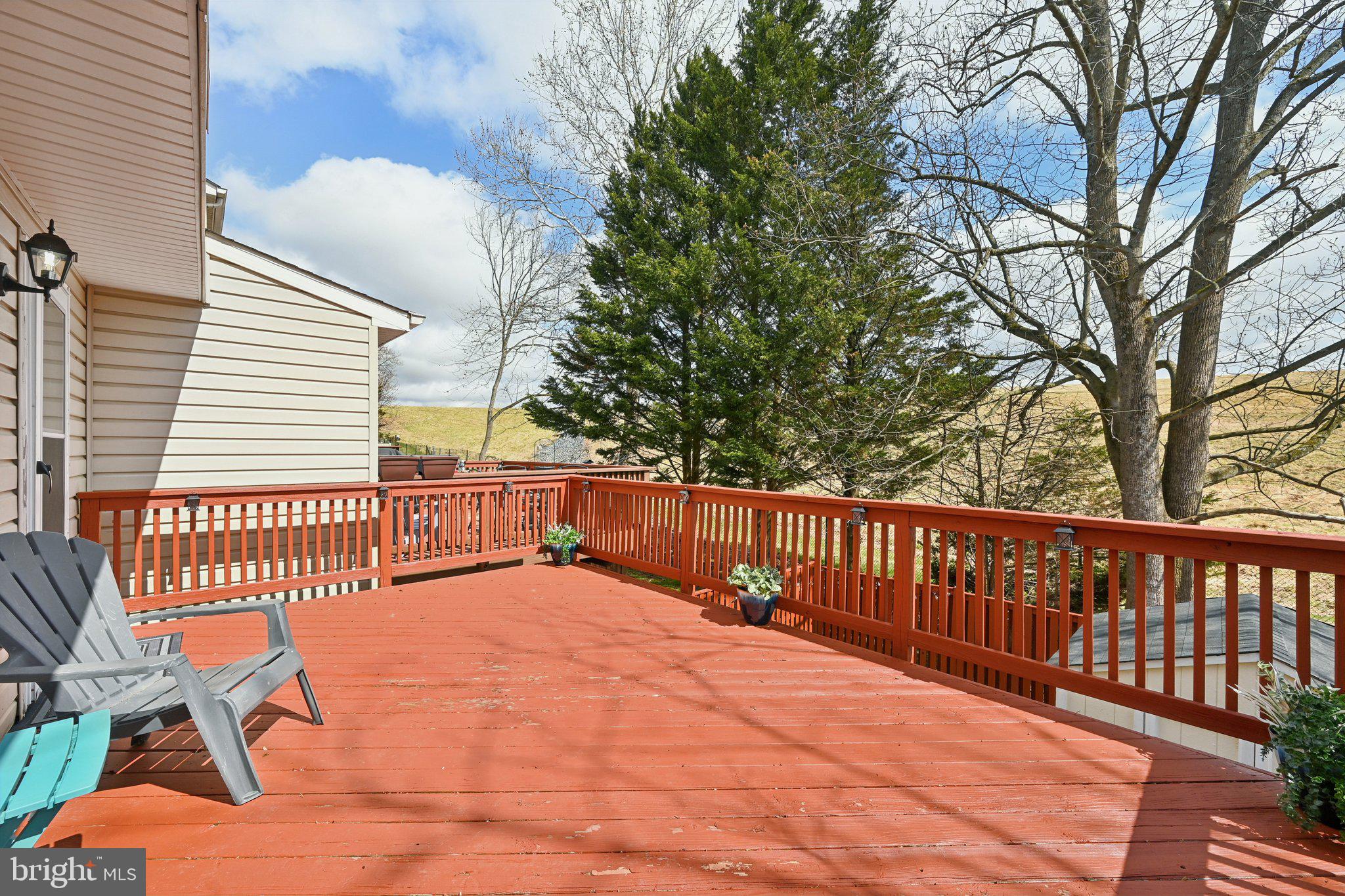 BRENTWOOD MANOR - Residential