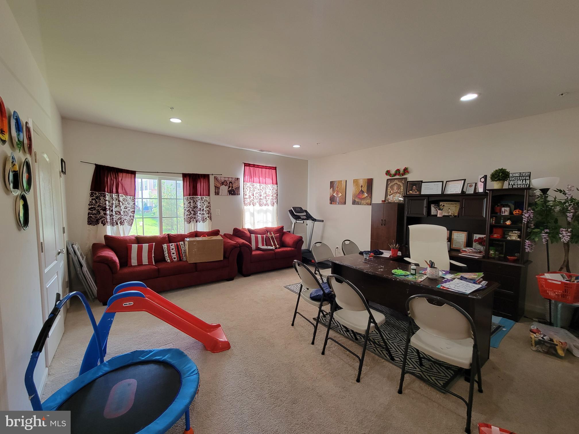 MORRIS PLACE - Residential Lease