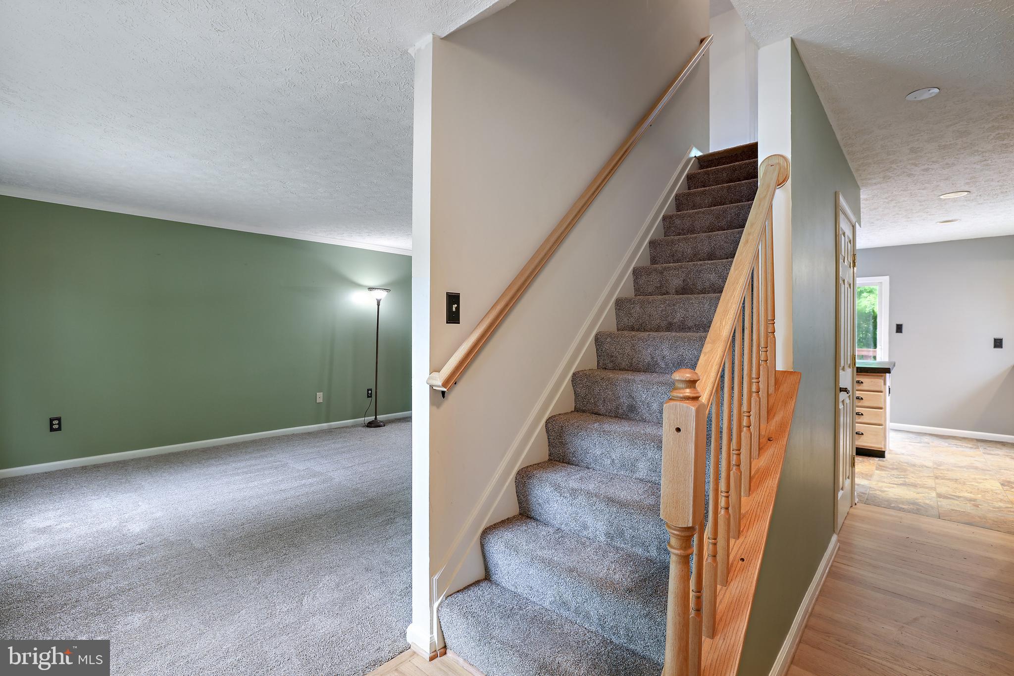 NOTTINGHAM VILLAGE - Residential