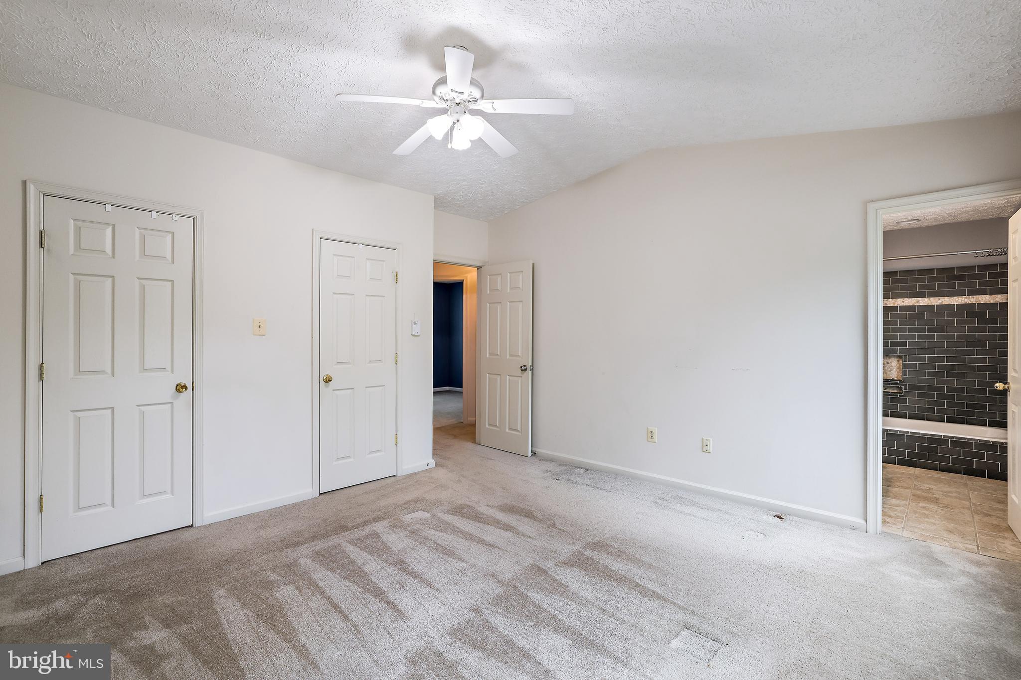 NOTTINGHAM VILLAGE - Residential