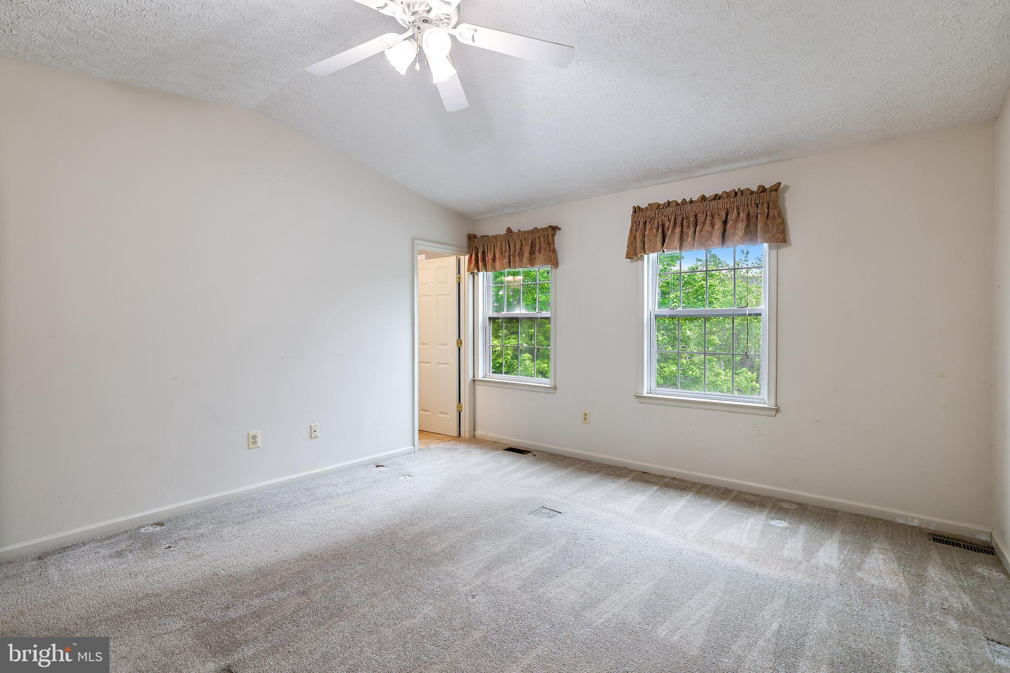 NOTTINGHAM VILLAGE - Residential