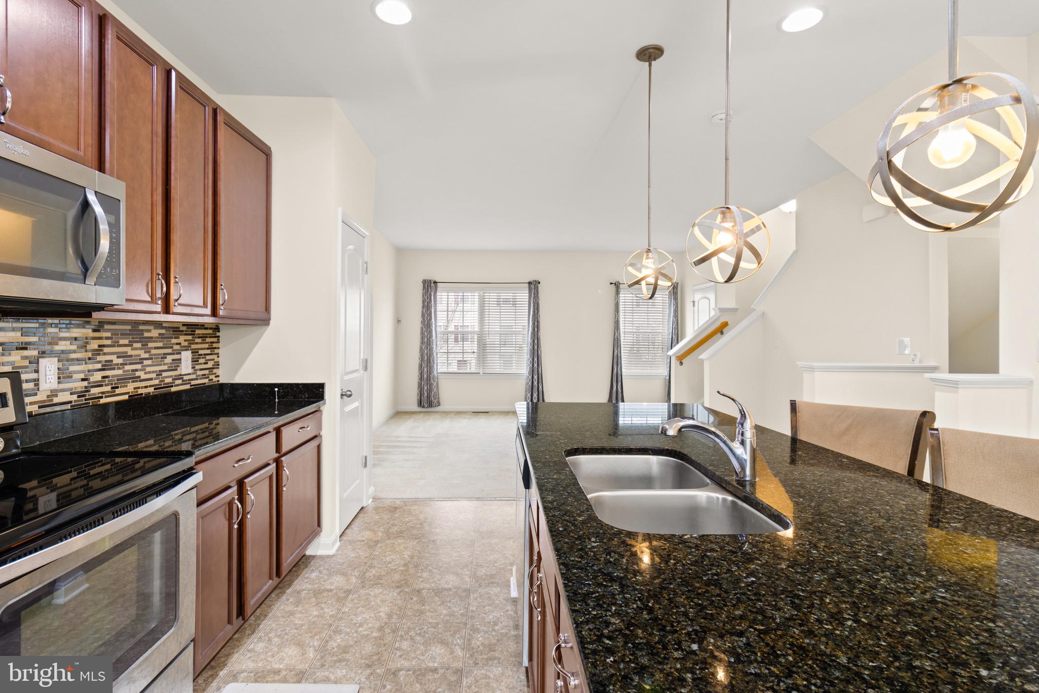 HYETTS CROSSING - Residential