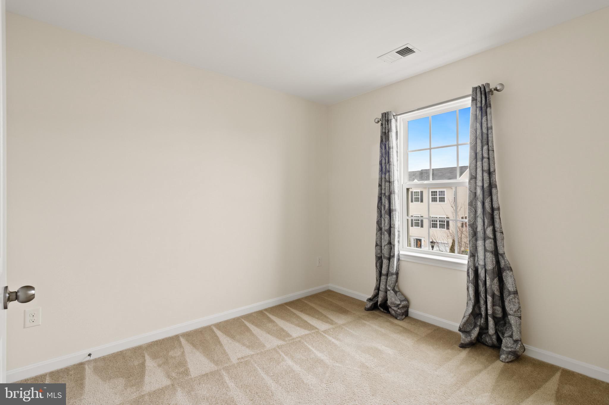 HYETTS CROSSING - Residential