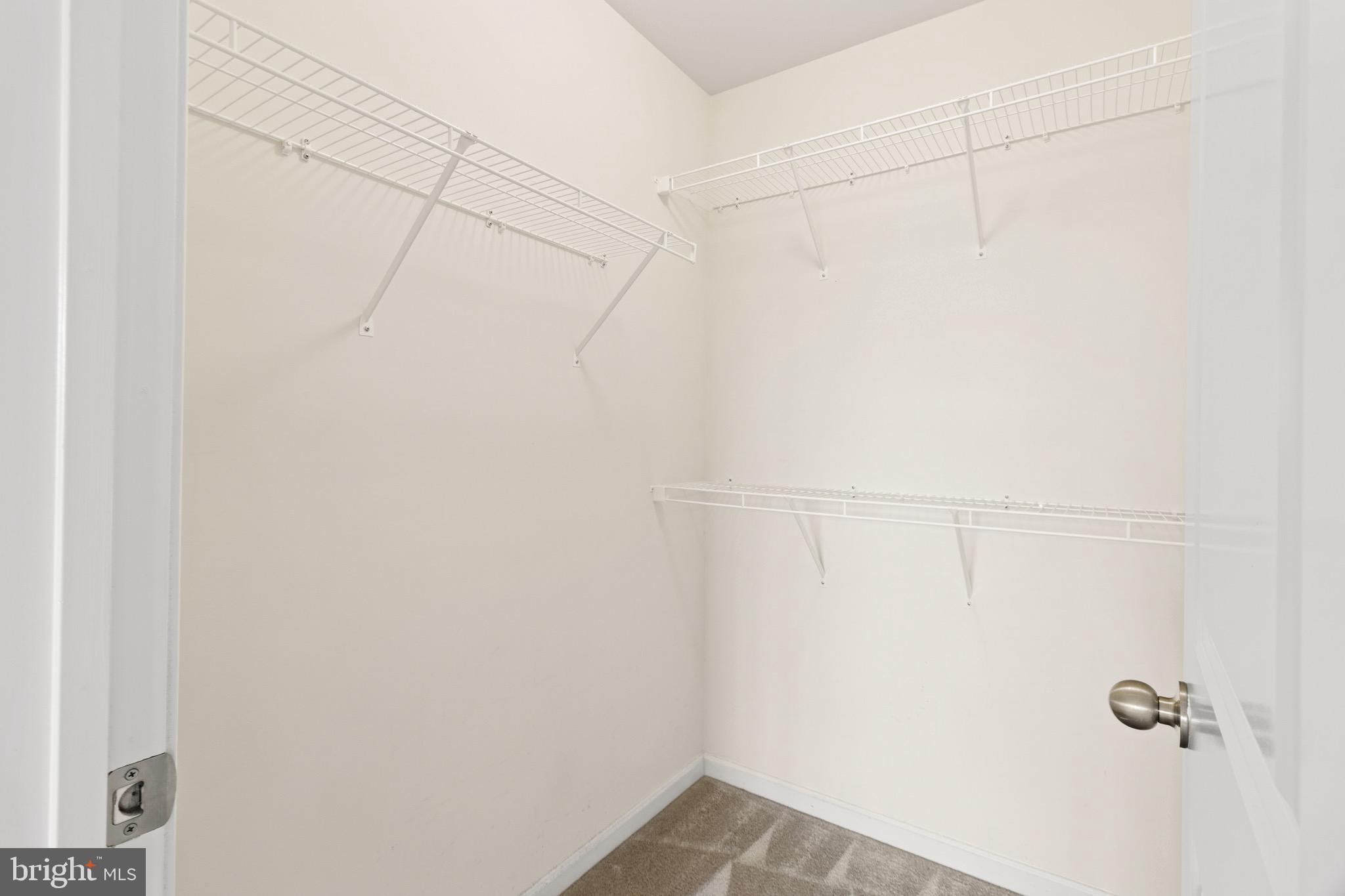 HYETTS CROSSING - Residential