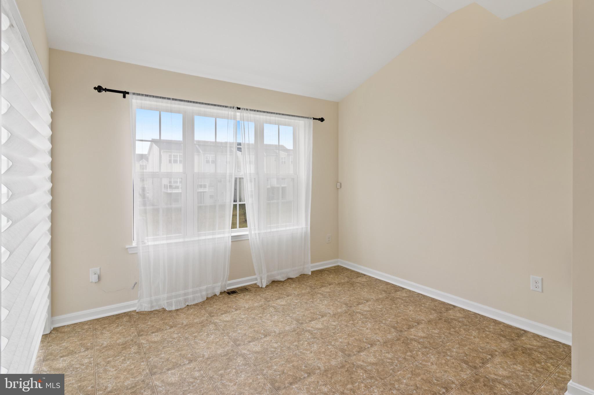 HYETTS CROSSING - Residential