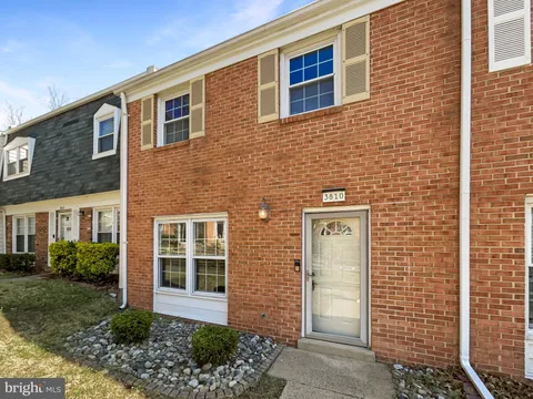 3810 Port Hope Point, Triangle, VA MLS: VAPW2091260