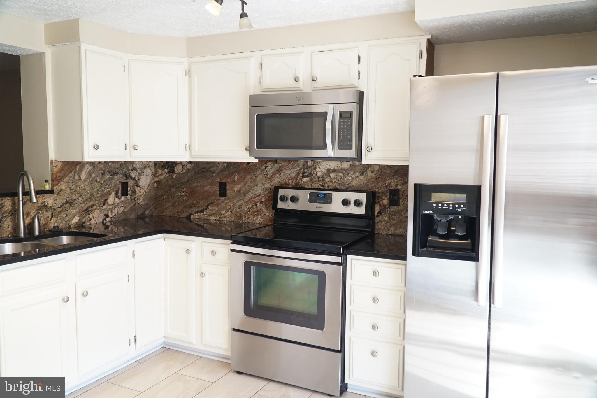 WINDING RIDGE - Residential Lease