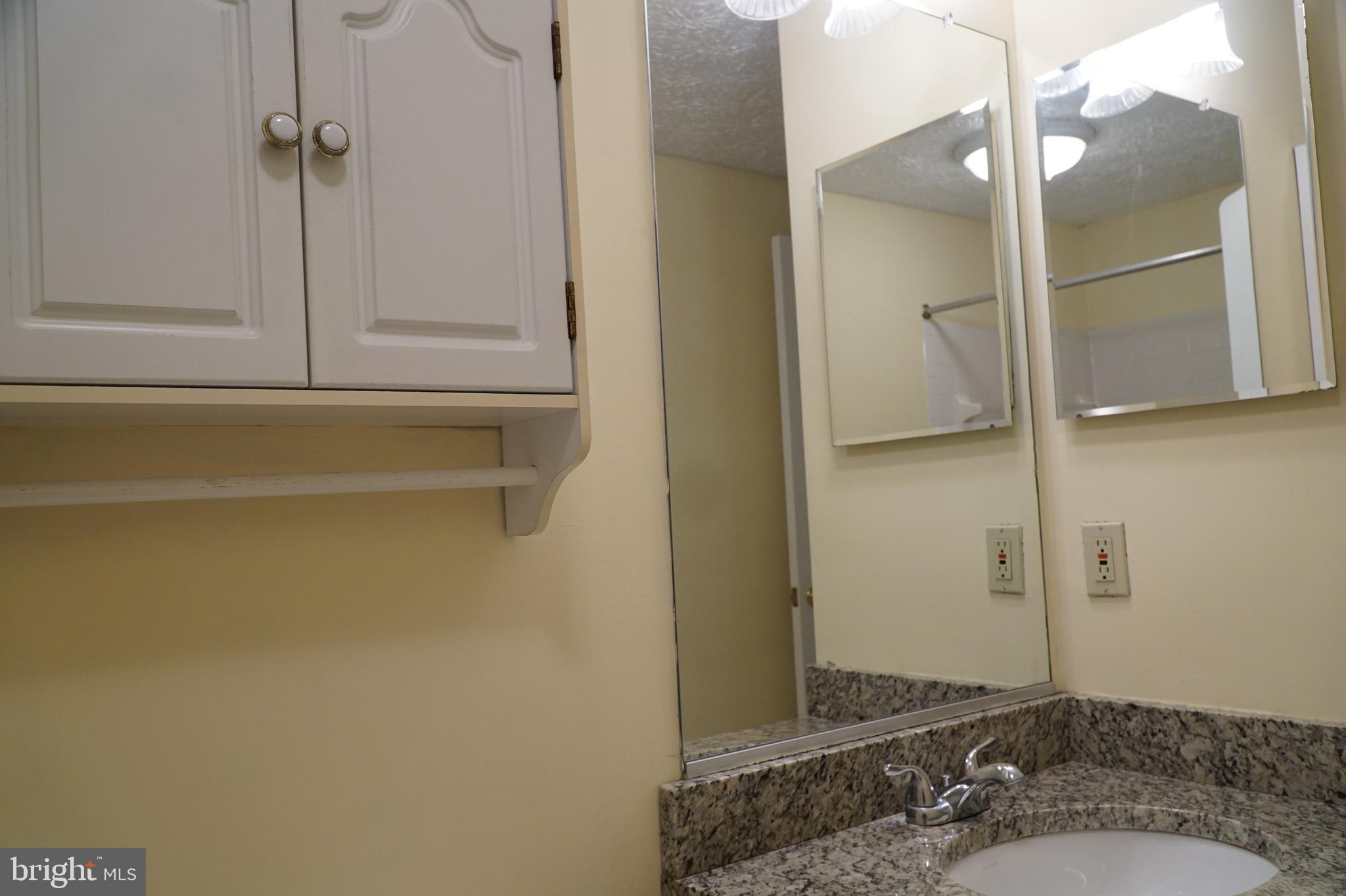 WINDING RIDGE - Residential Lease