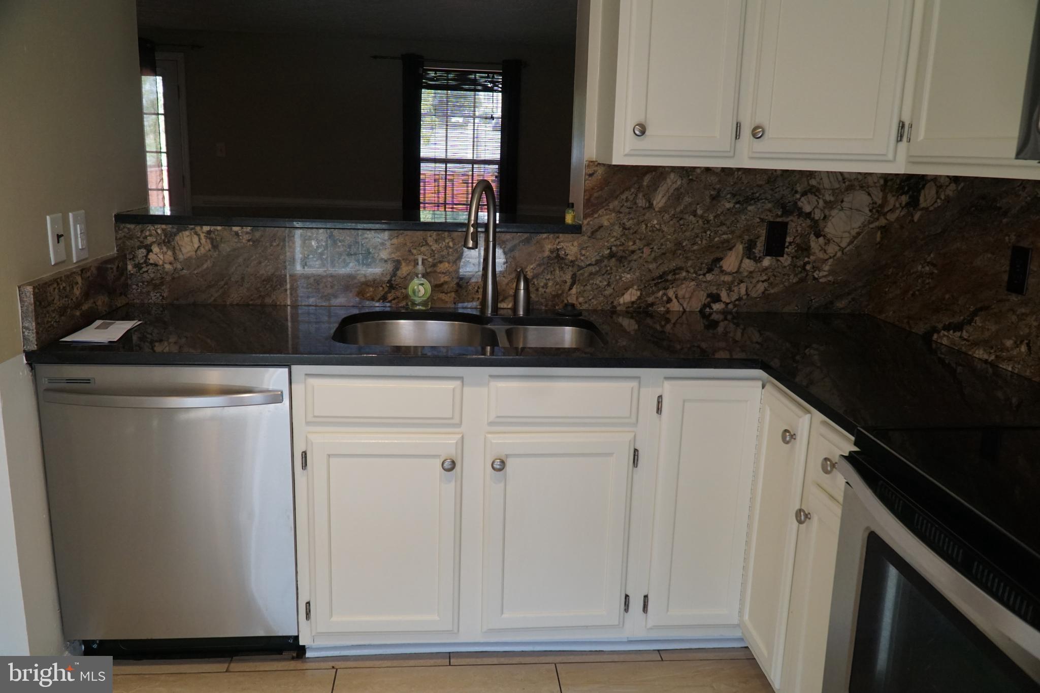 WINDING RIDGE - Residential Lease