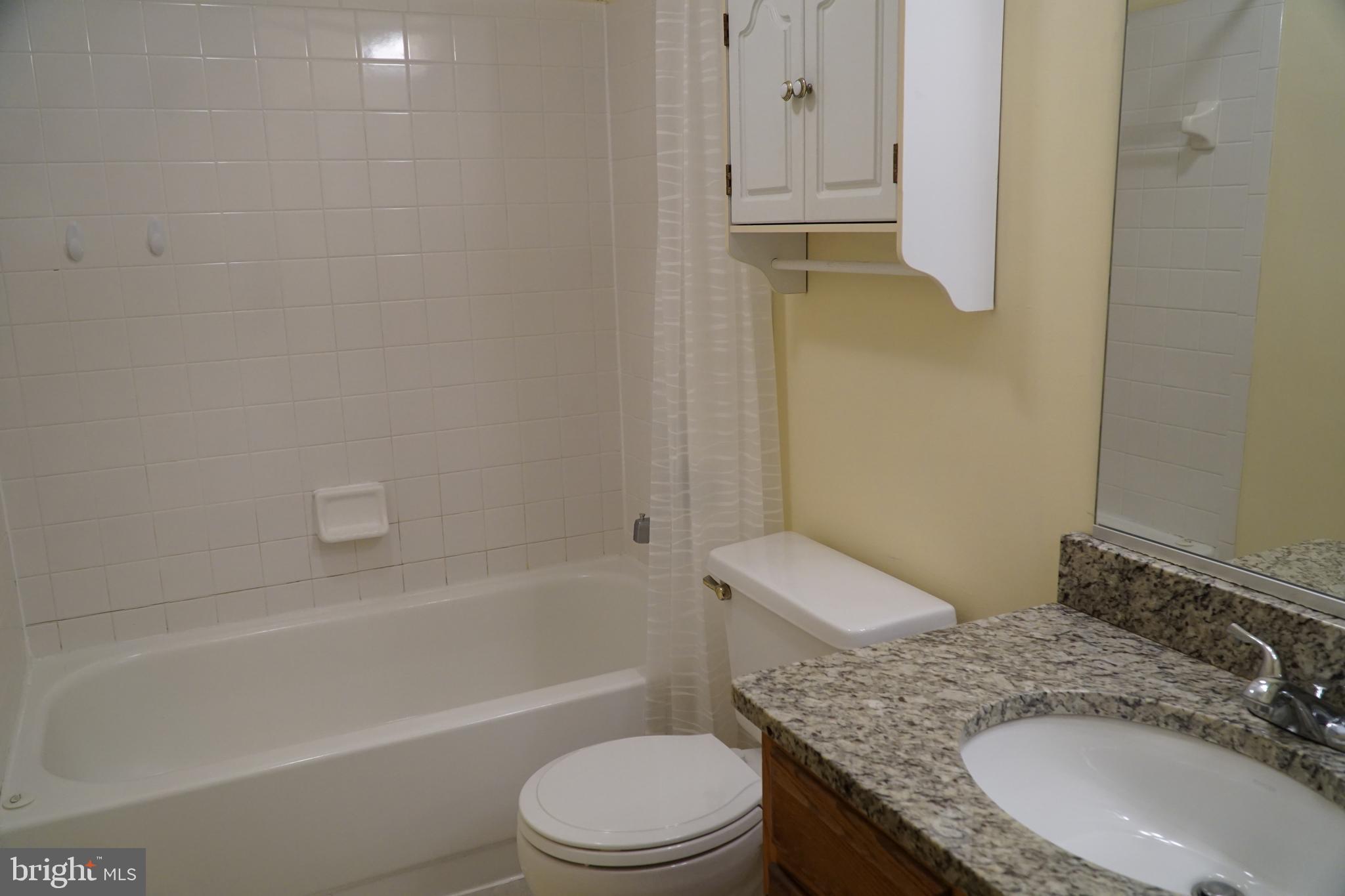 WINDING RIDGE - Residential Lease