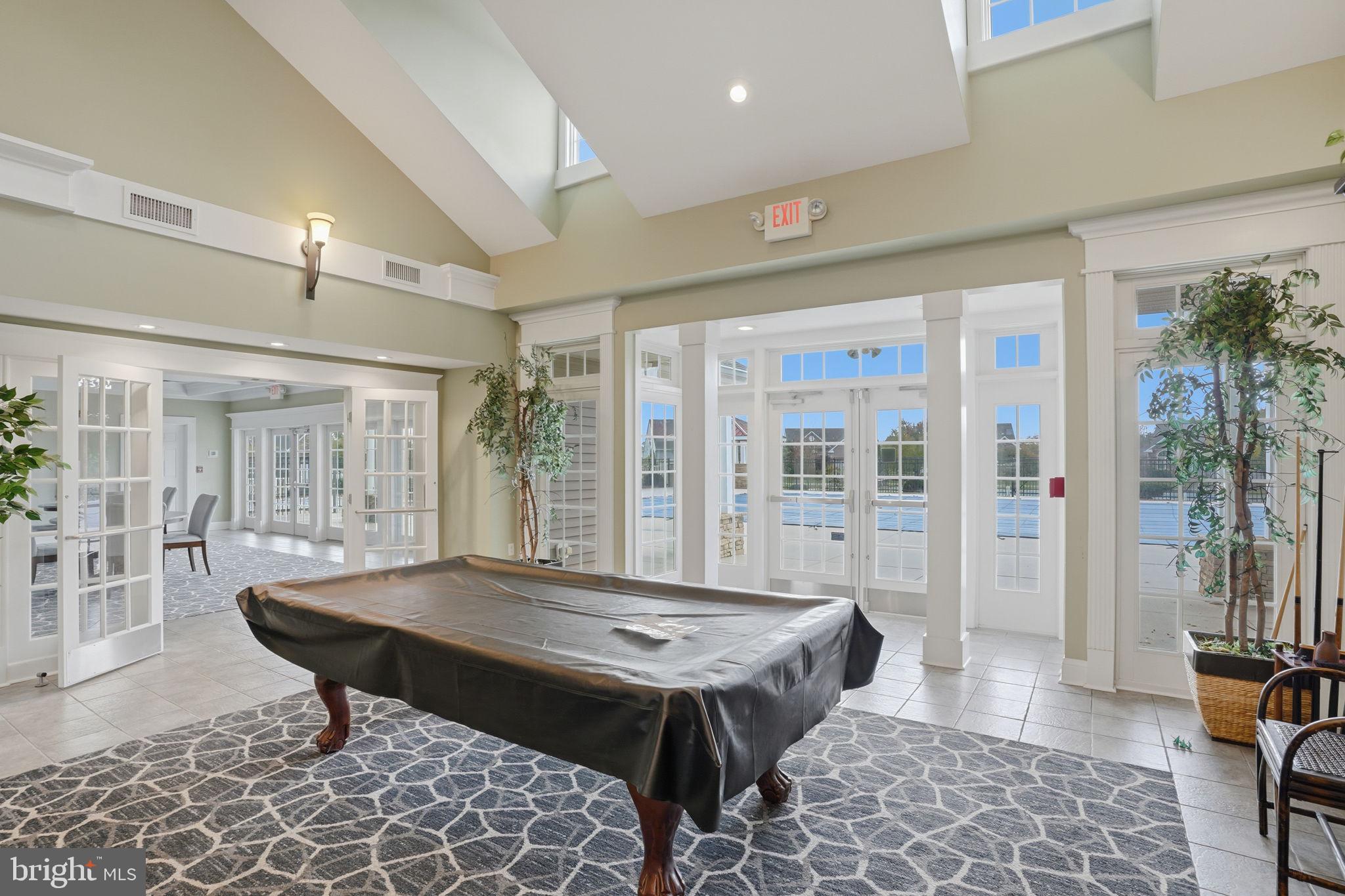 VINCENT OVERLOOK - Residential