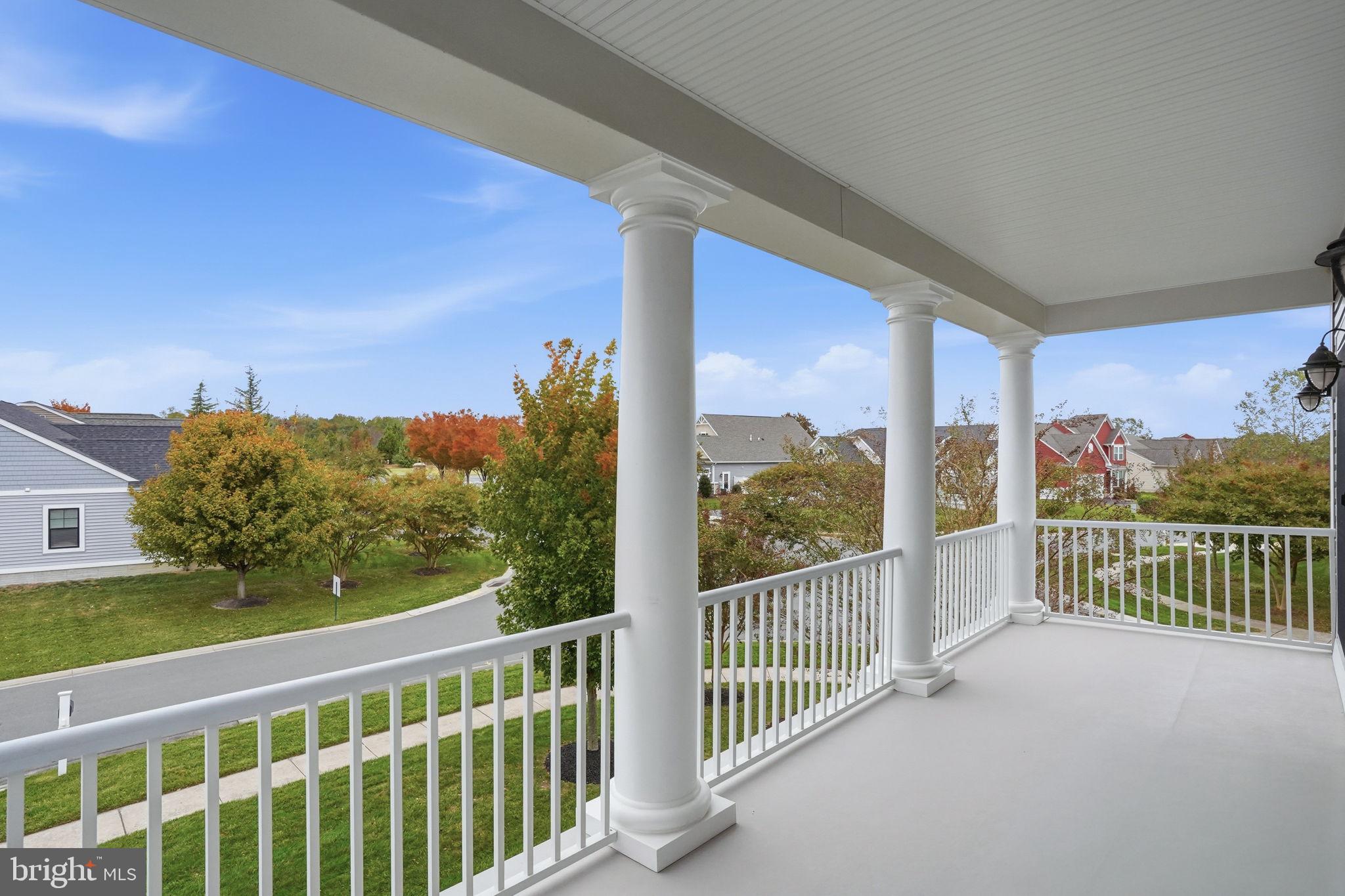 VINCENT OVERLOOK - Residential