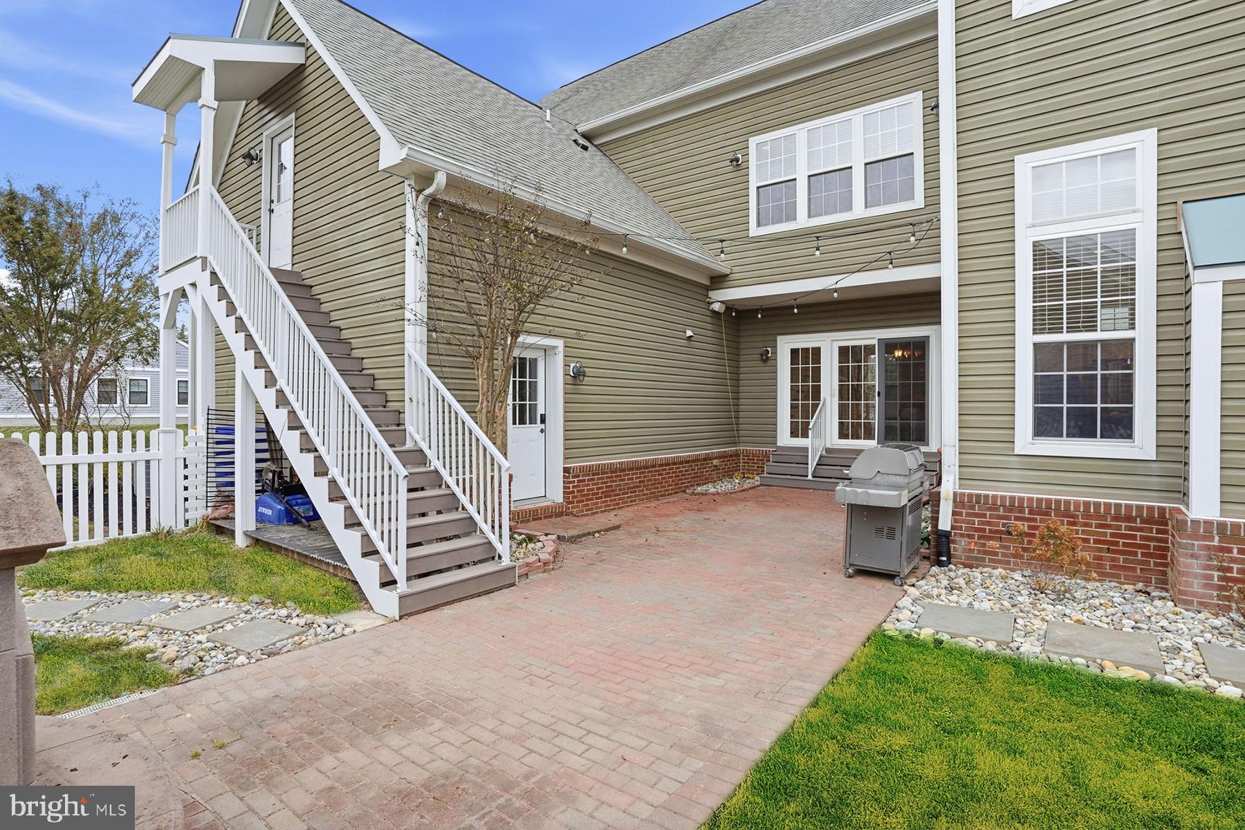 VINCENT OVERLOOK - Residential